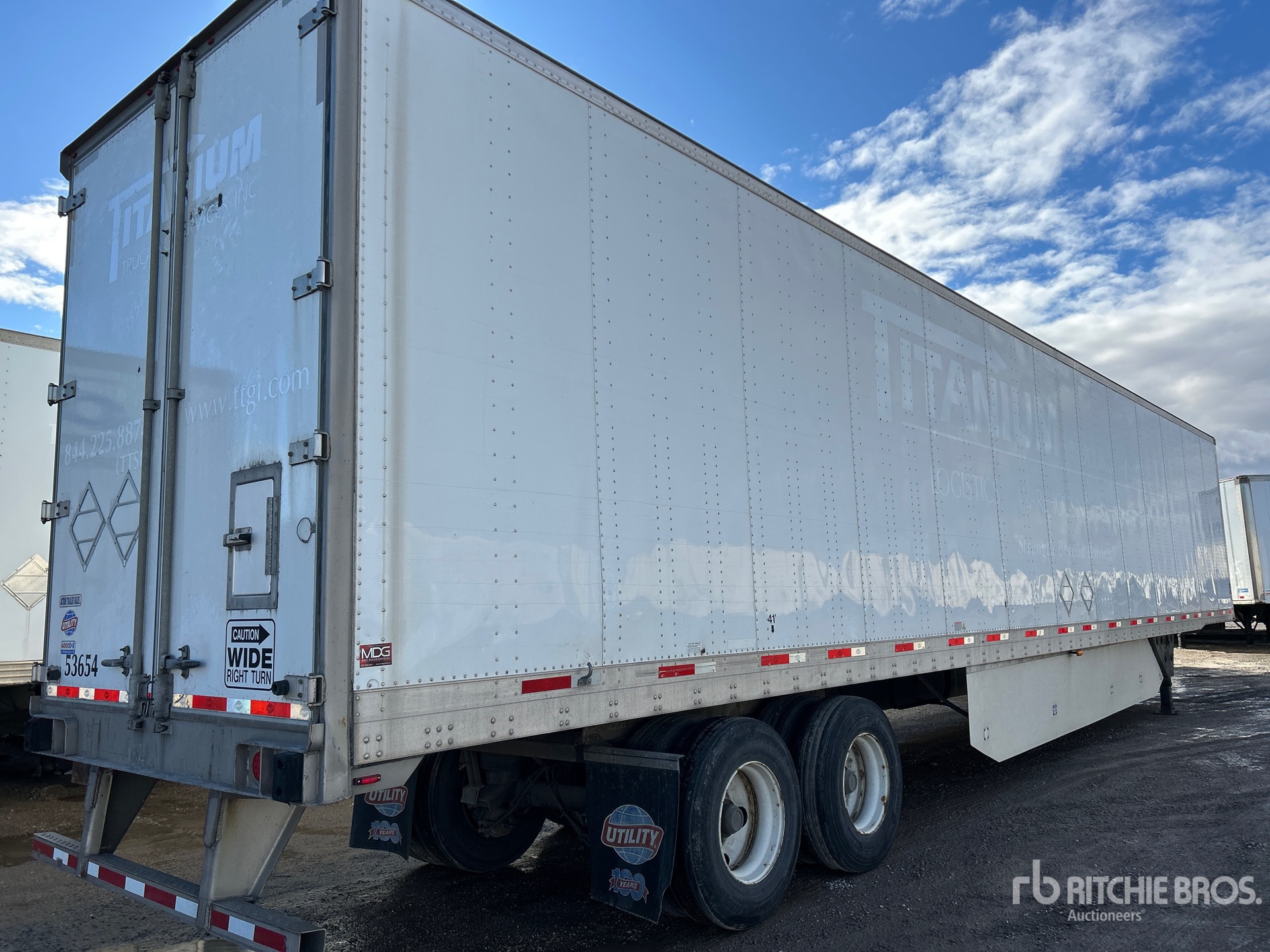 General Appearance with Picture, Right Rear Corner