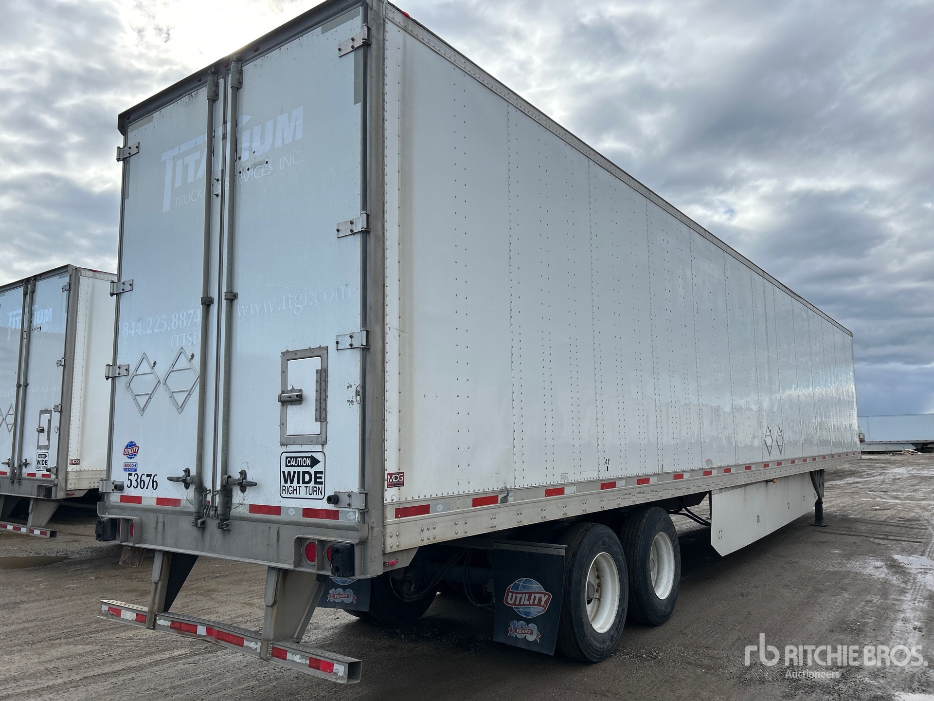 General Appearance with Picture, Right Rear Corner