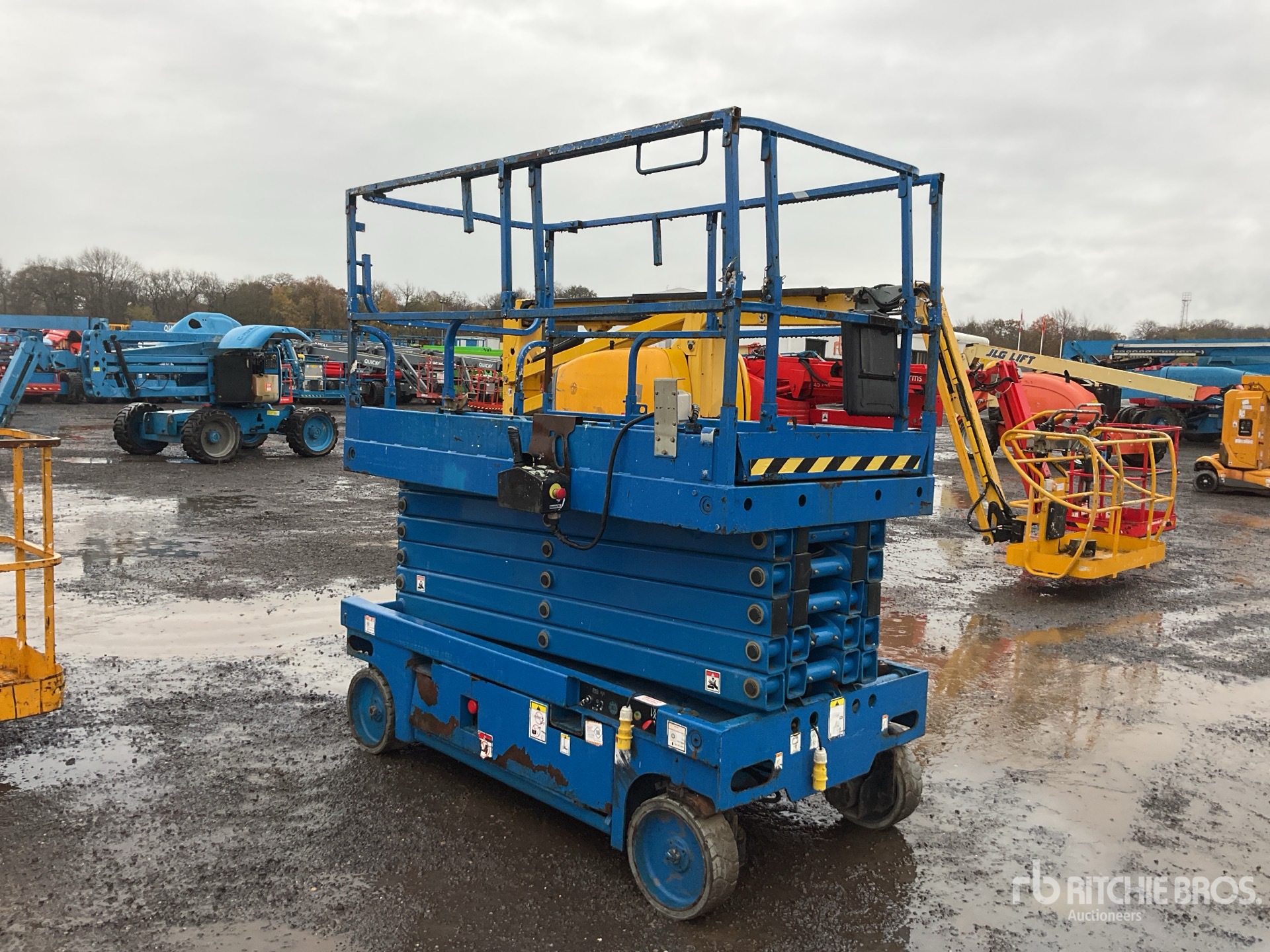 General Appearance with Image, coin avant droit