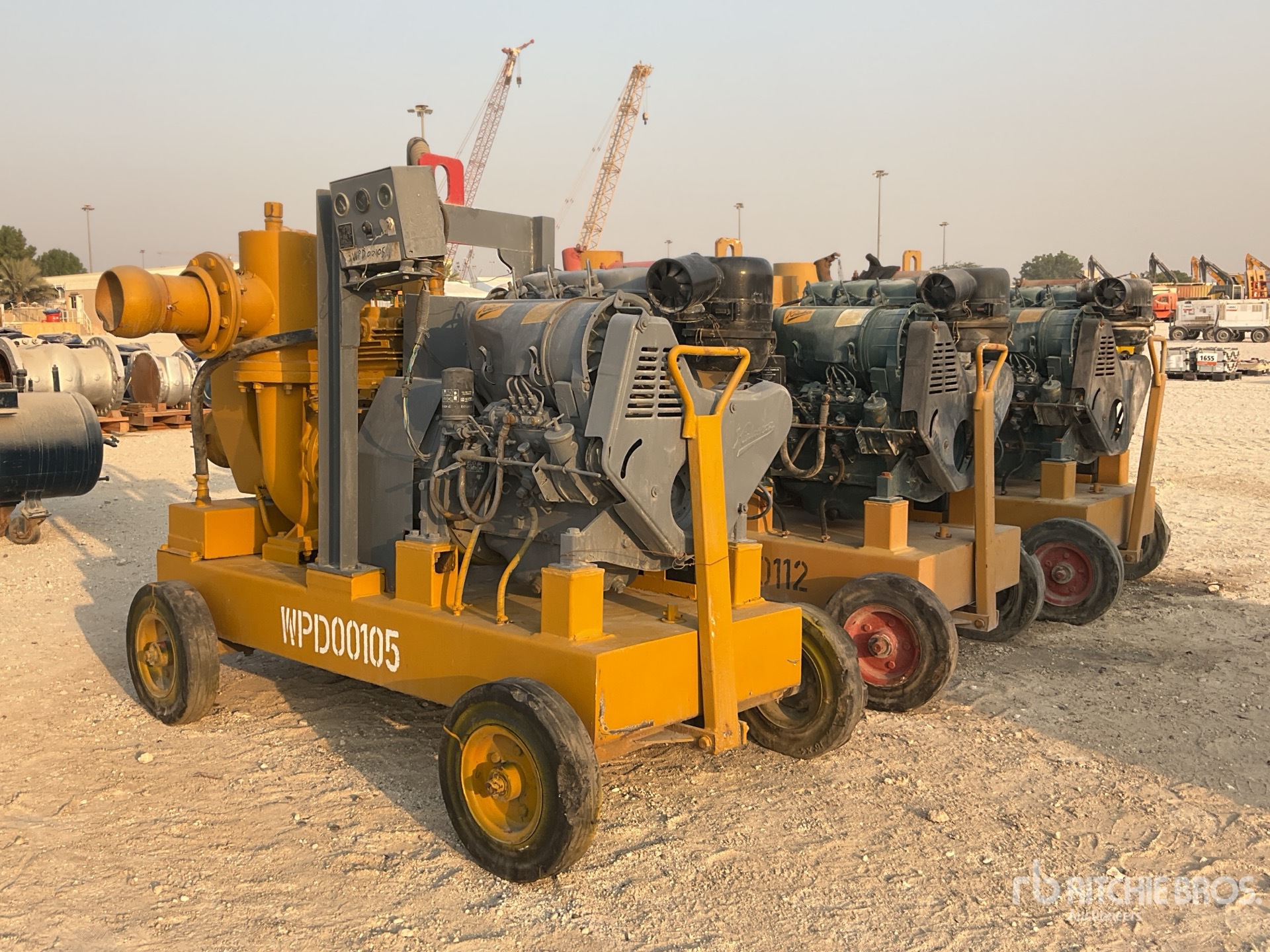 General Appearance with Bild, Ecke hinten rechts