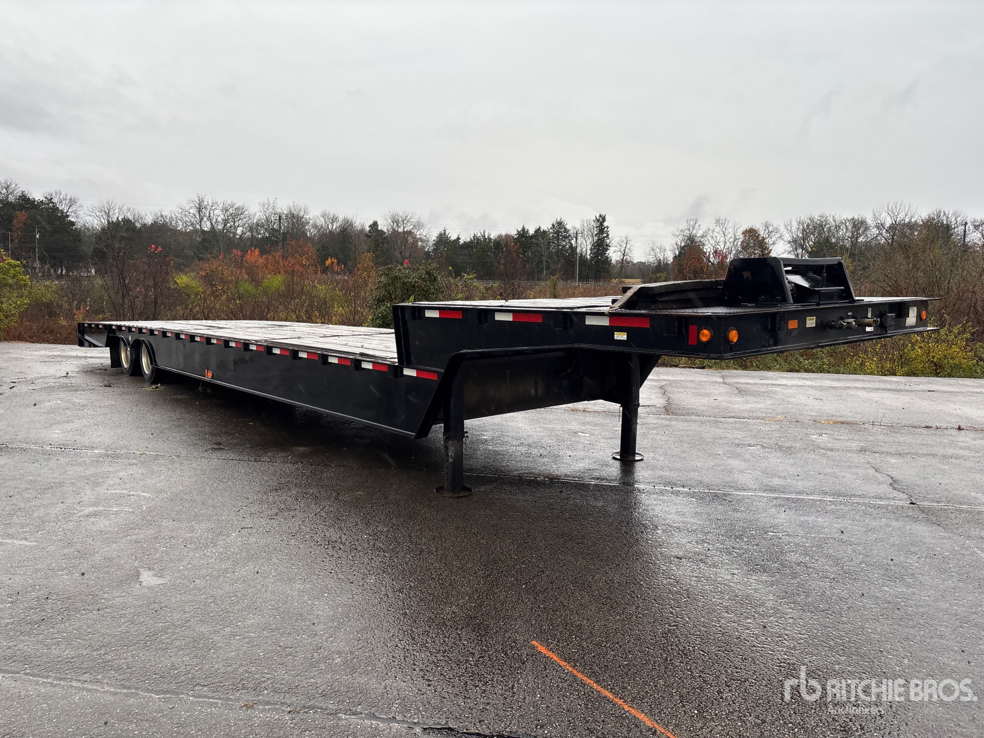 General Appearance with Image, coin avant droit