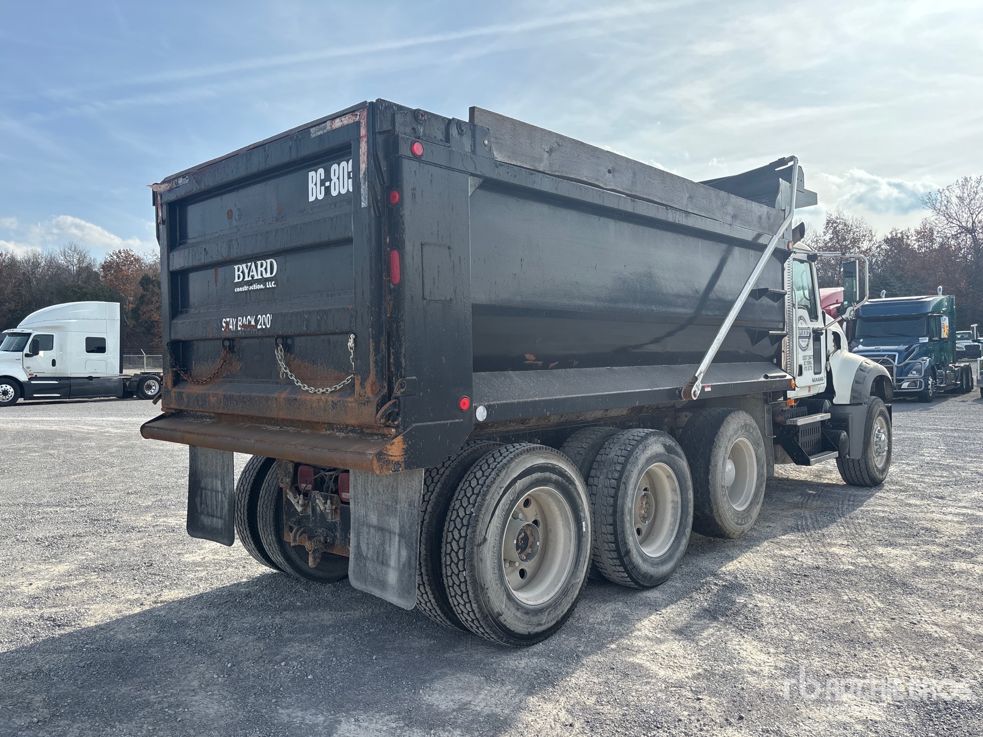 General Appearance with Picture, Right Rear Corner