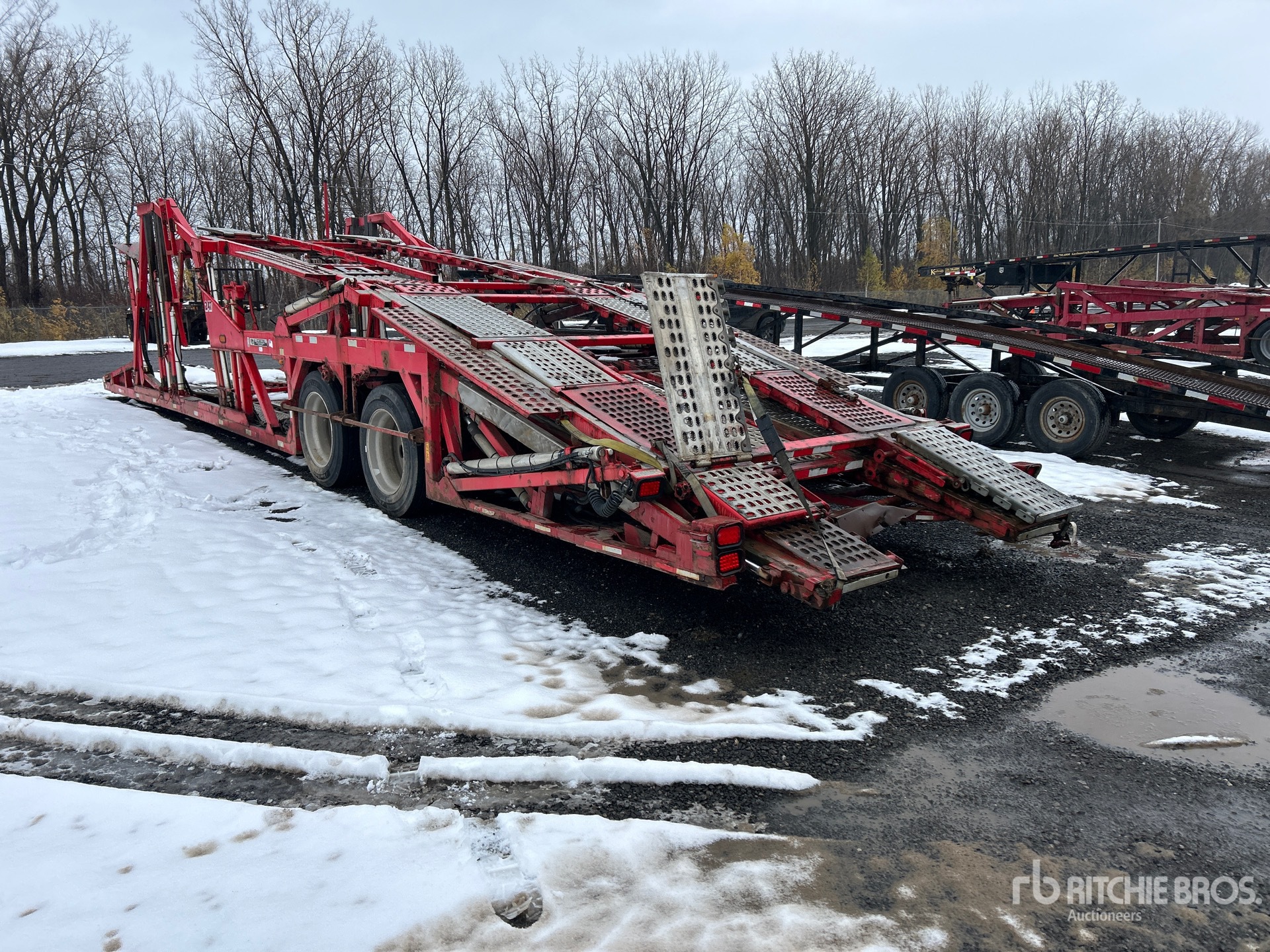 Aspect général with Image, coin arrière gauche