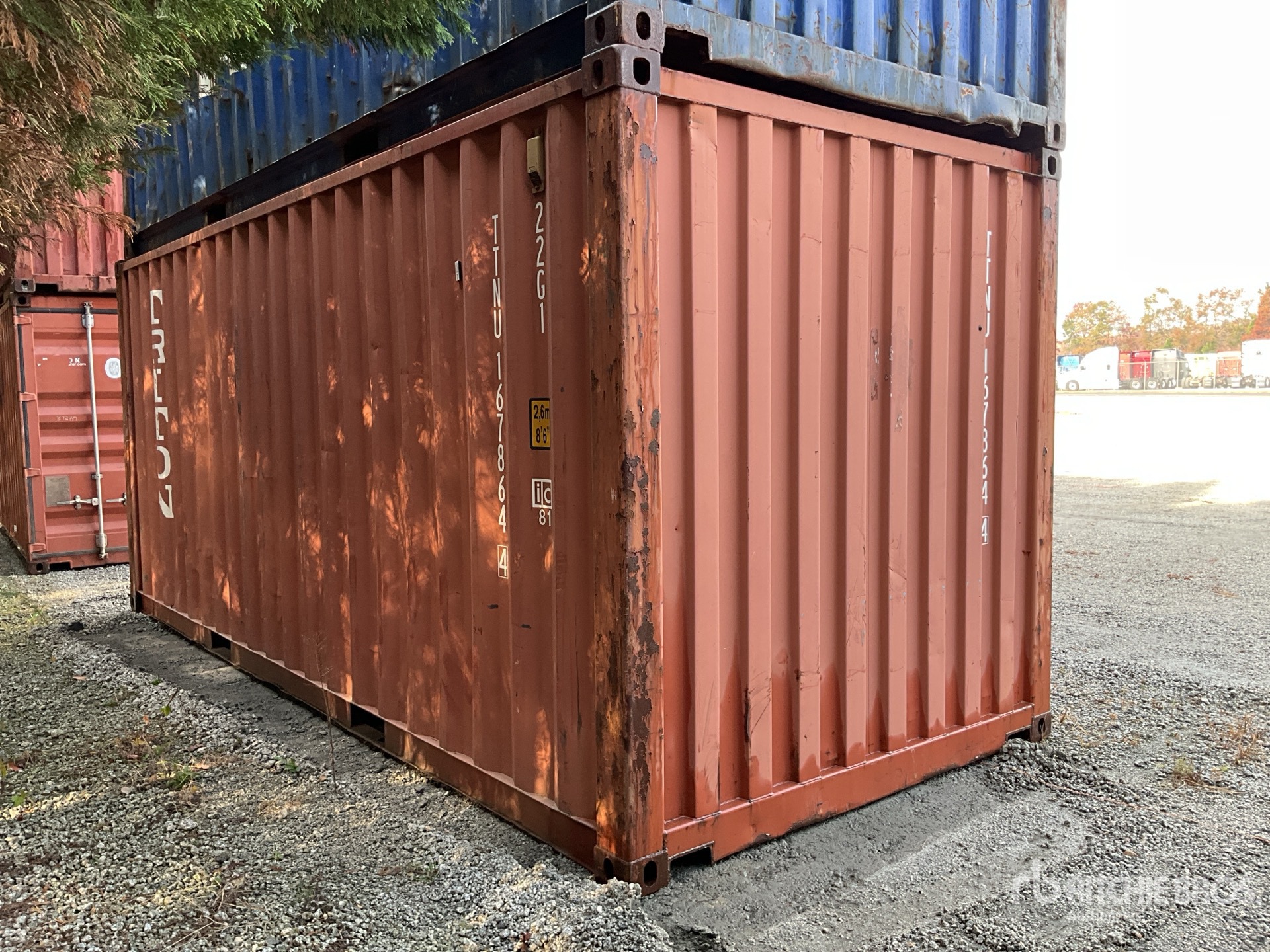 General Appearance with Picture, Right Front Corner