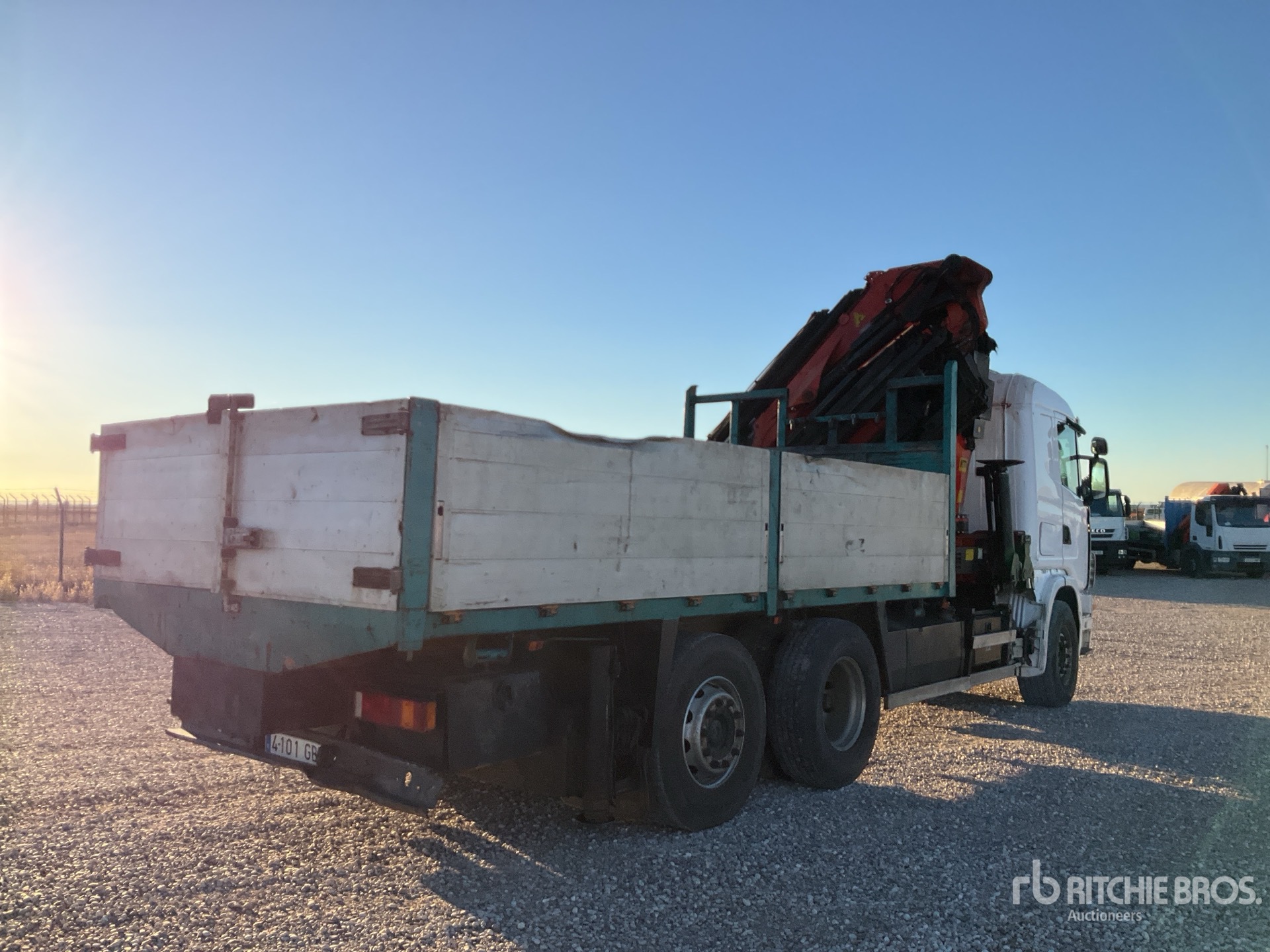 General Appearance with Imagen: esquina trasera derecha