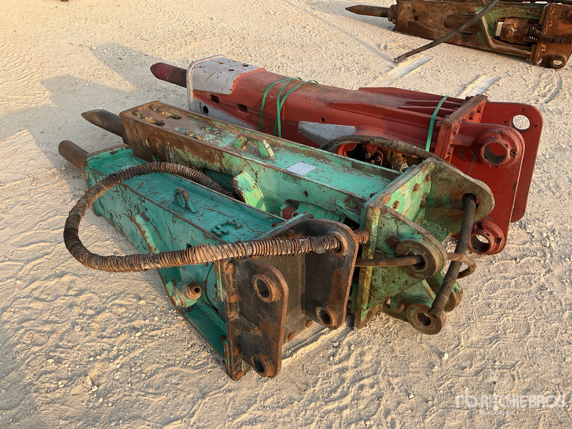 General Appearance with Bild, Ecke vorne rechts