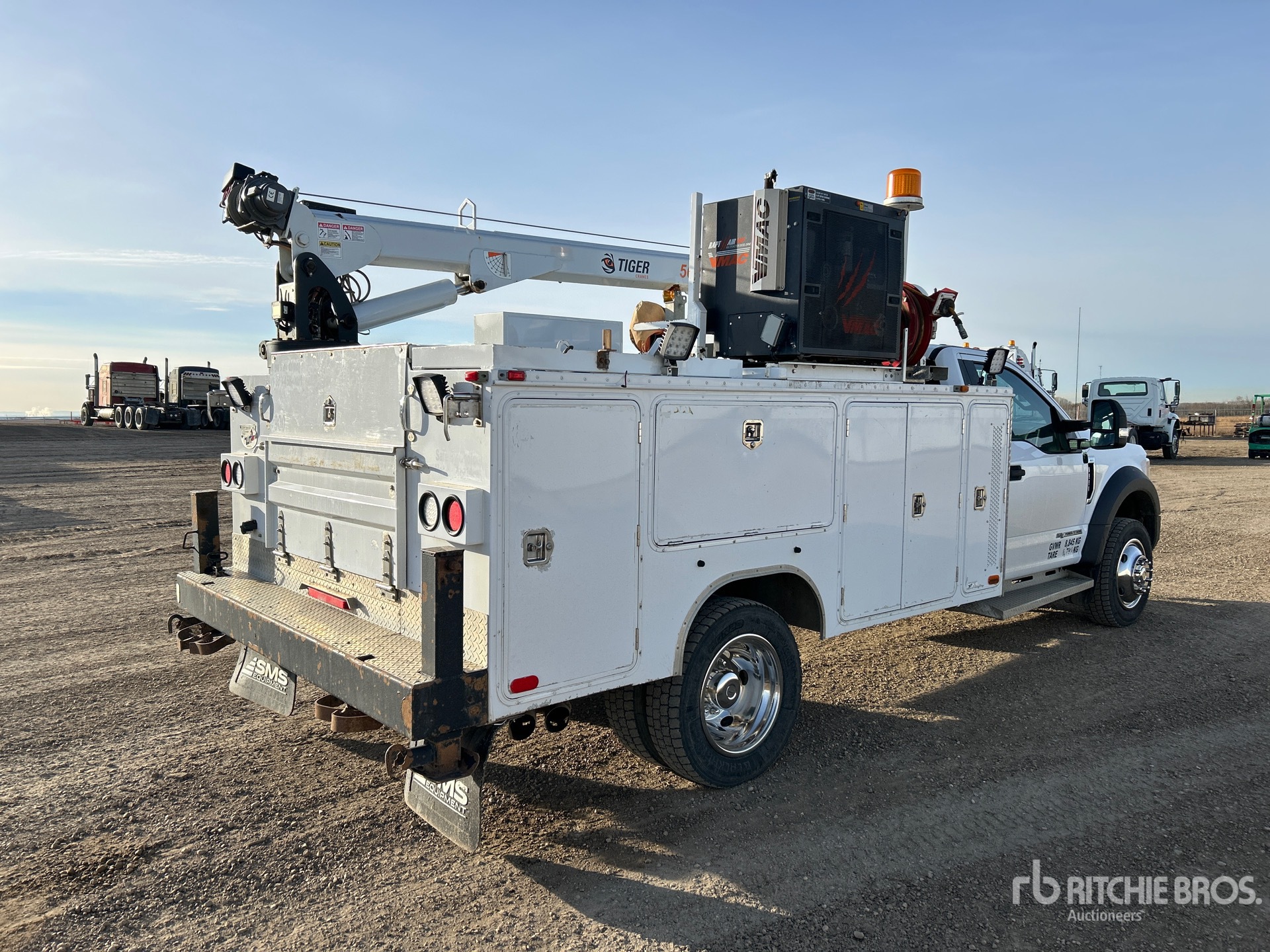 General Appearance with Picture, Right Rear Corner