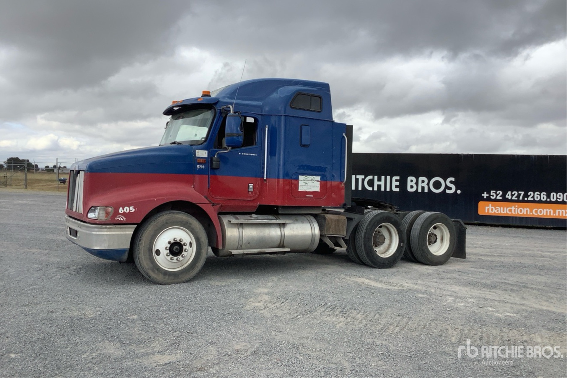 General Appearance with Picture, Left Front Corner