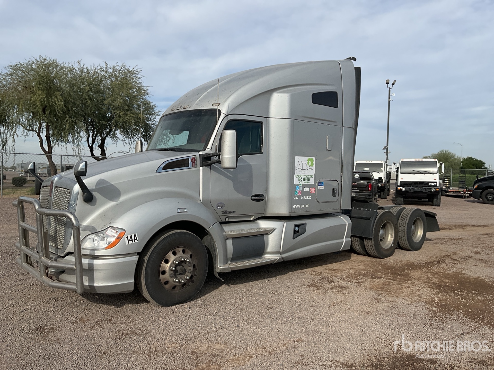 General Appearance with Featured Photo