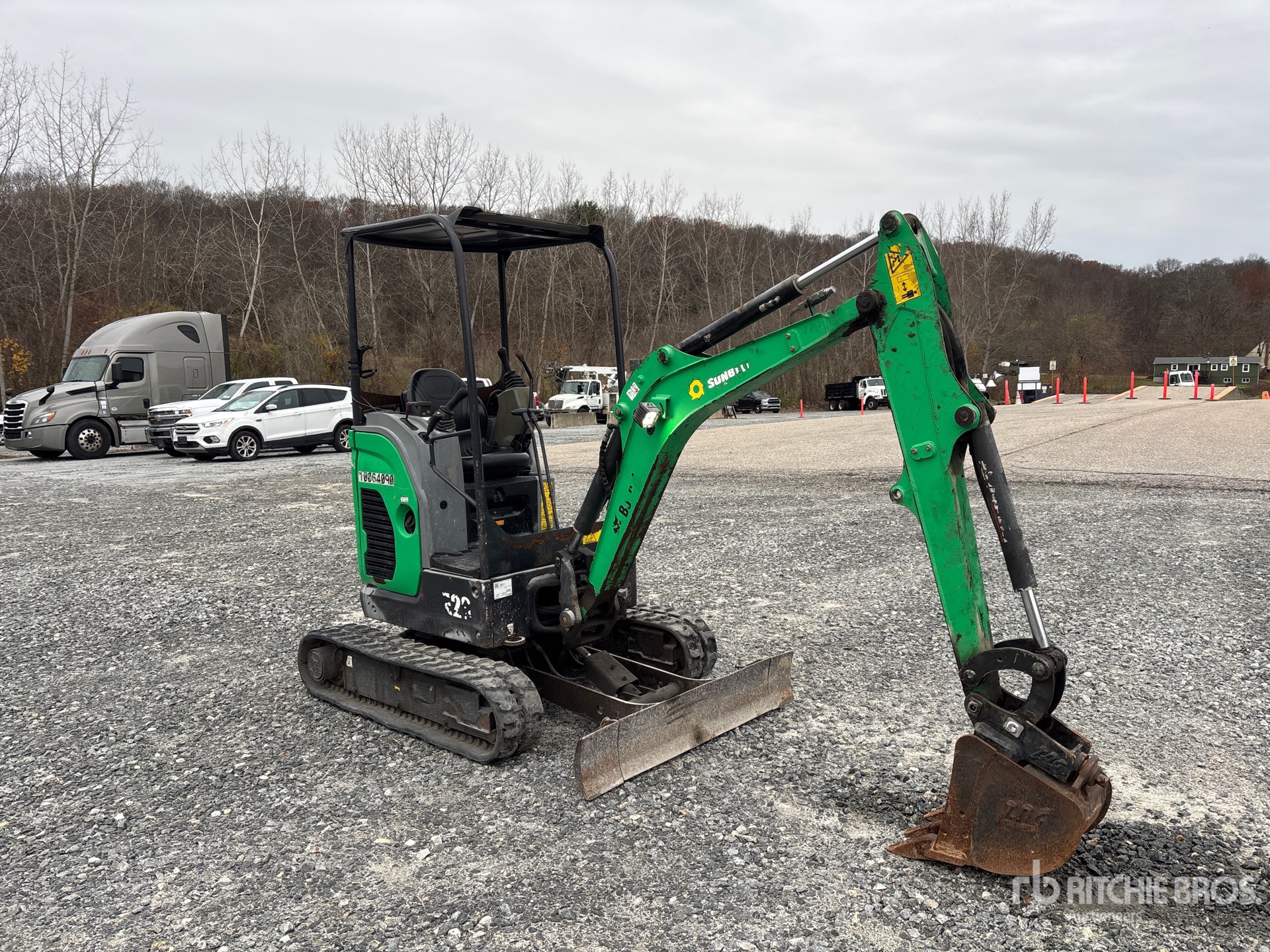 General Appearance with Foto, angolo anteriore destro