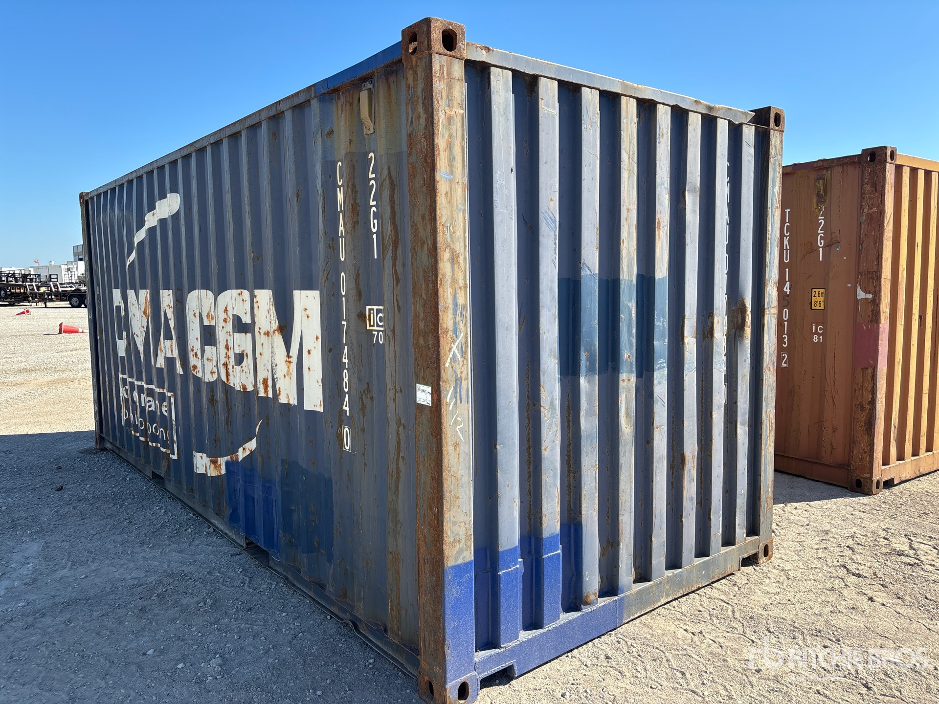 Aspect général with Image, coin arrière gauche