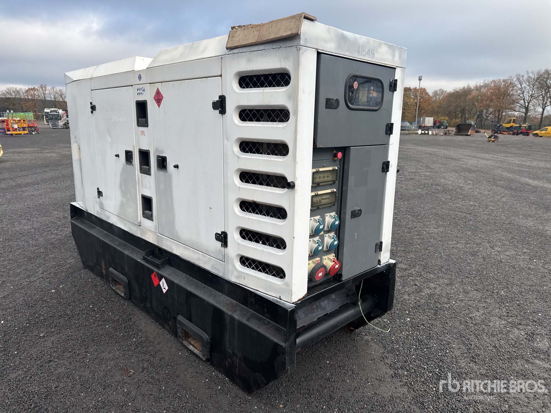 General Appearance with Picture, Left Rear Corner