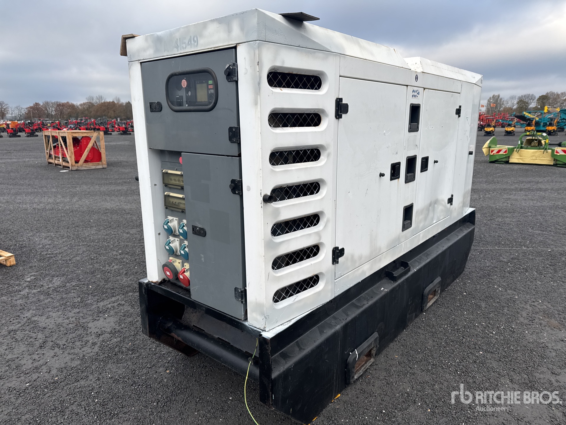 General Appearance with Picture, Right Rear Corner