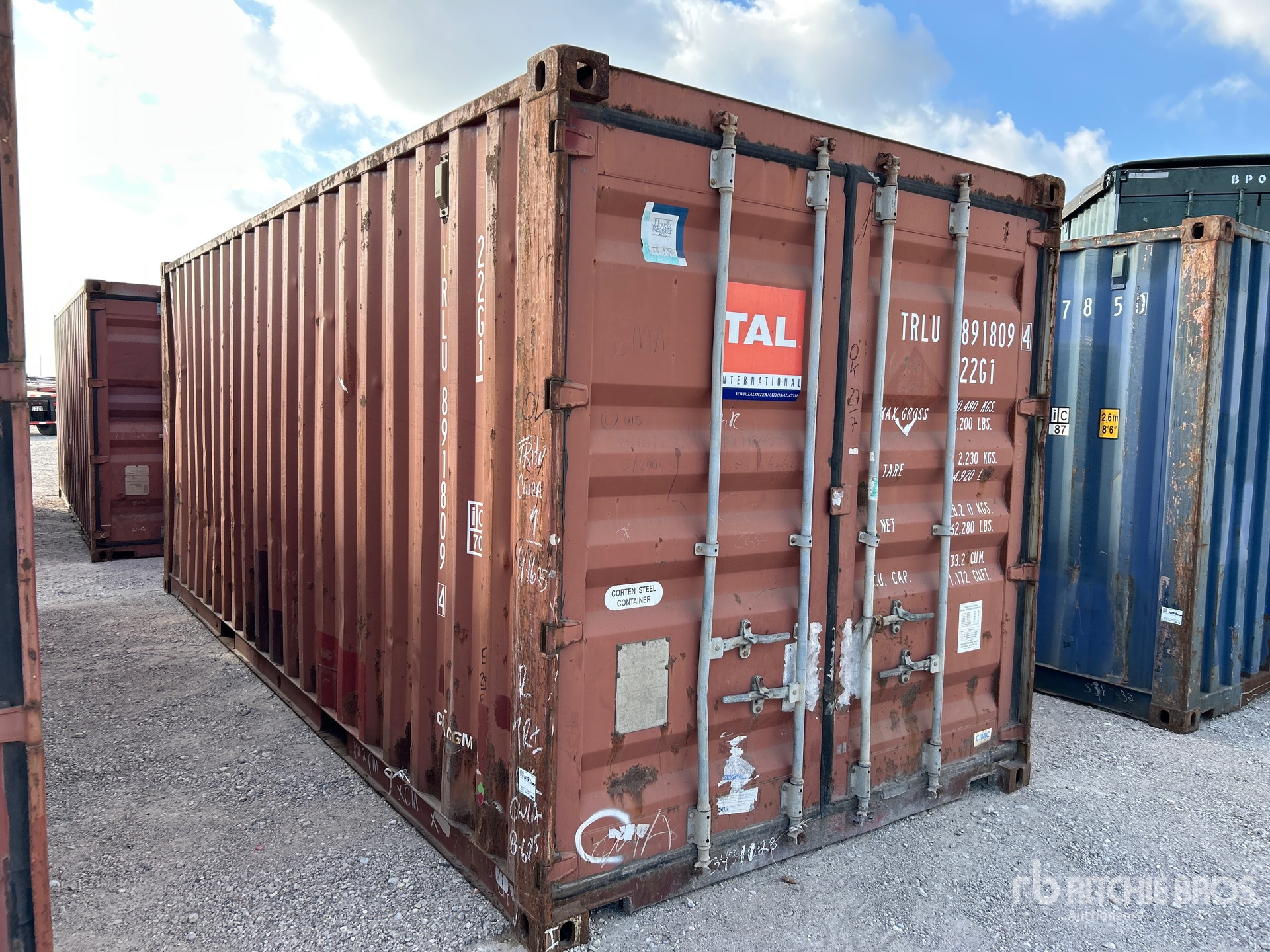 General Appearance with Picture, Right Front Corner