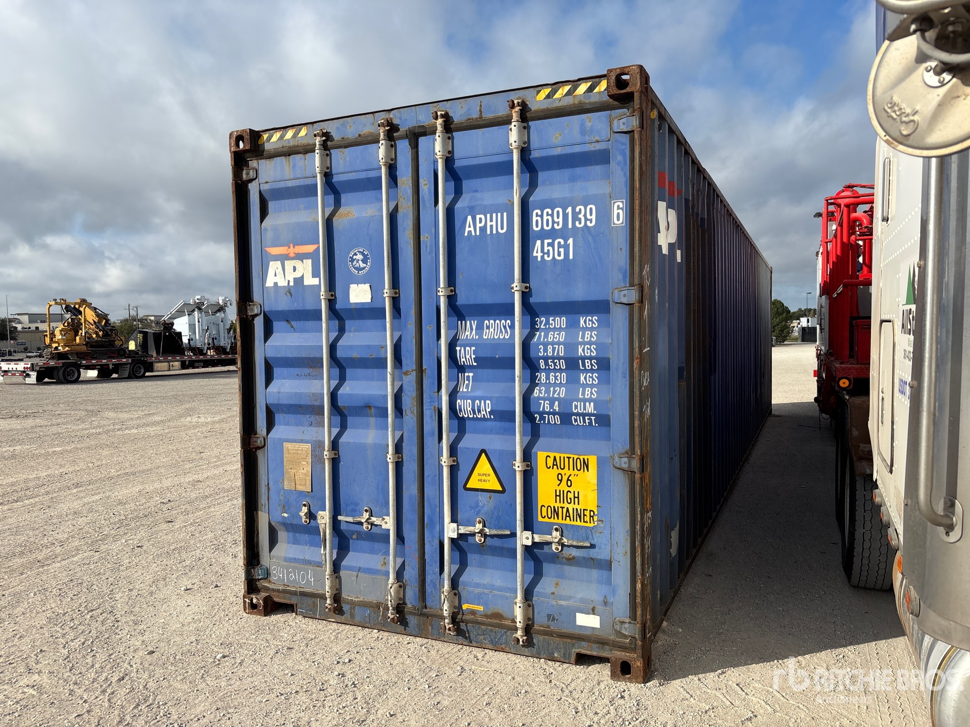 Aspect général with Image, coin arrière droit