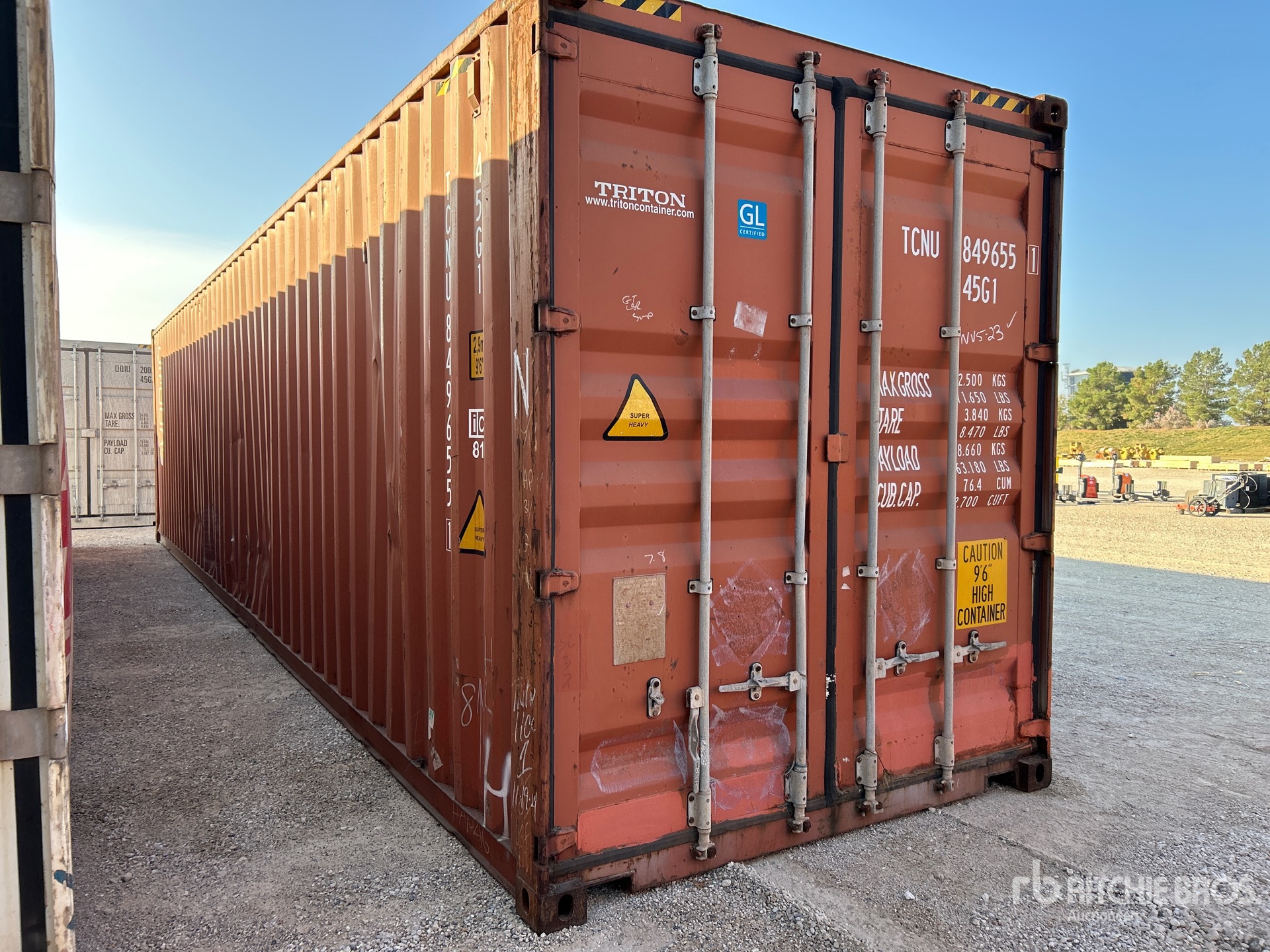 General Appearance with Picture, Right Front Corner