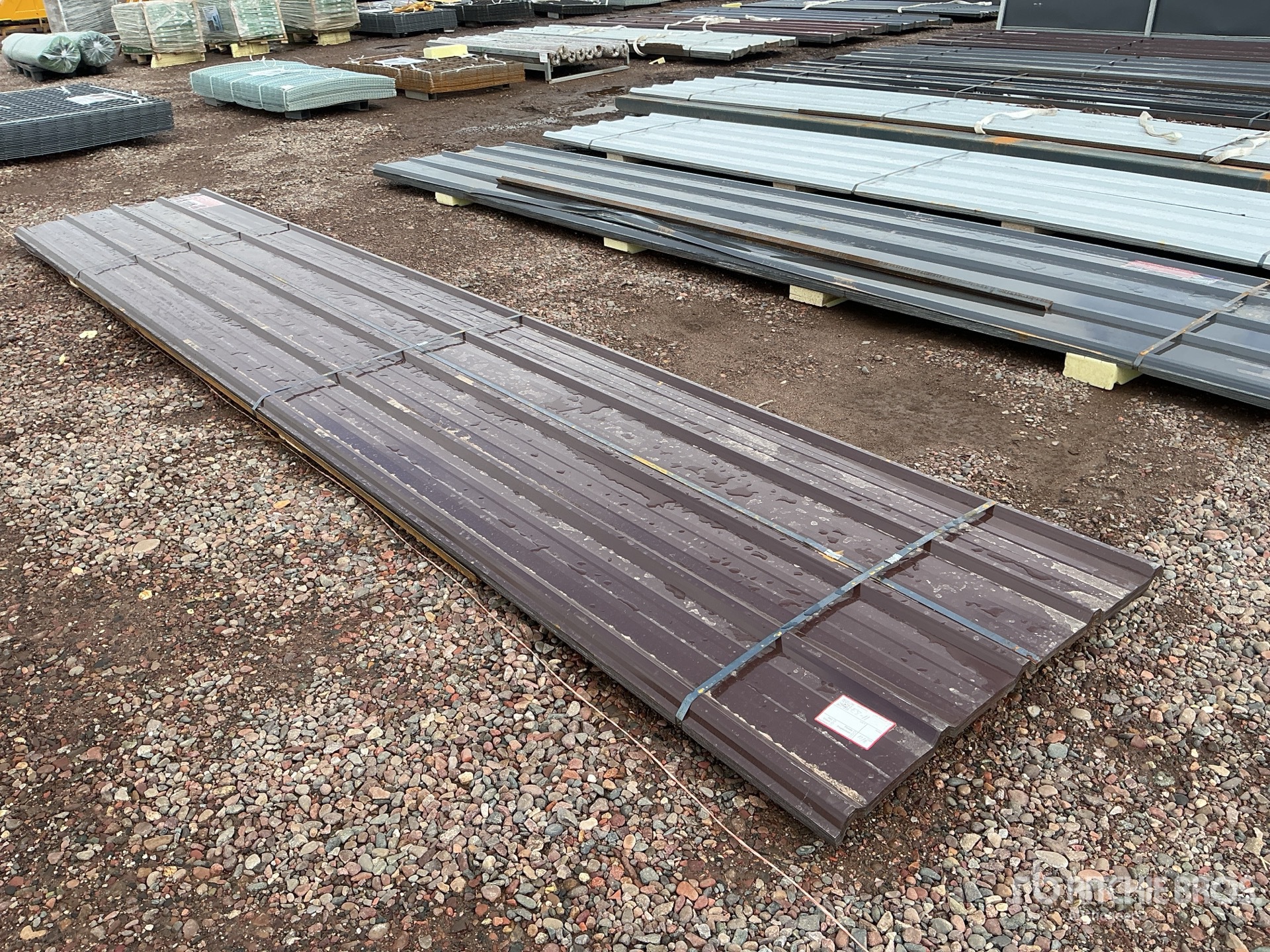 Aspect général with Image, coin avant gauche