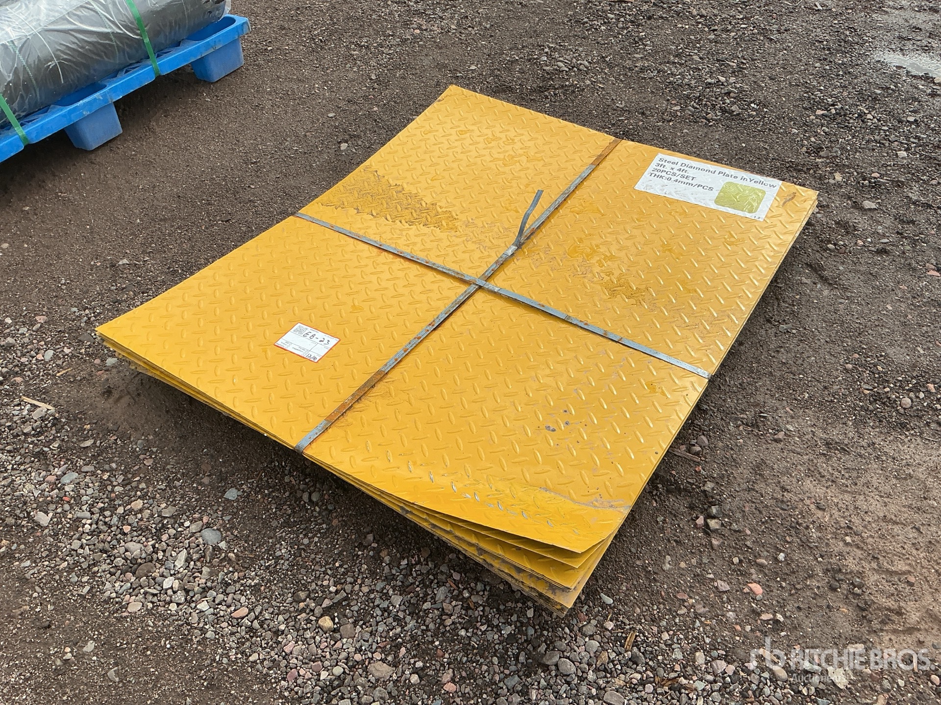 Aspect général with Image, coin arrière gauche