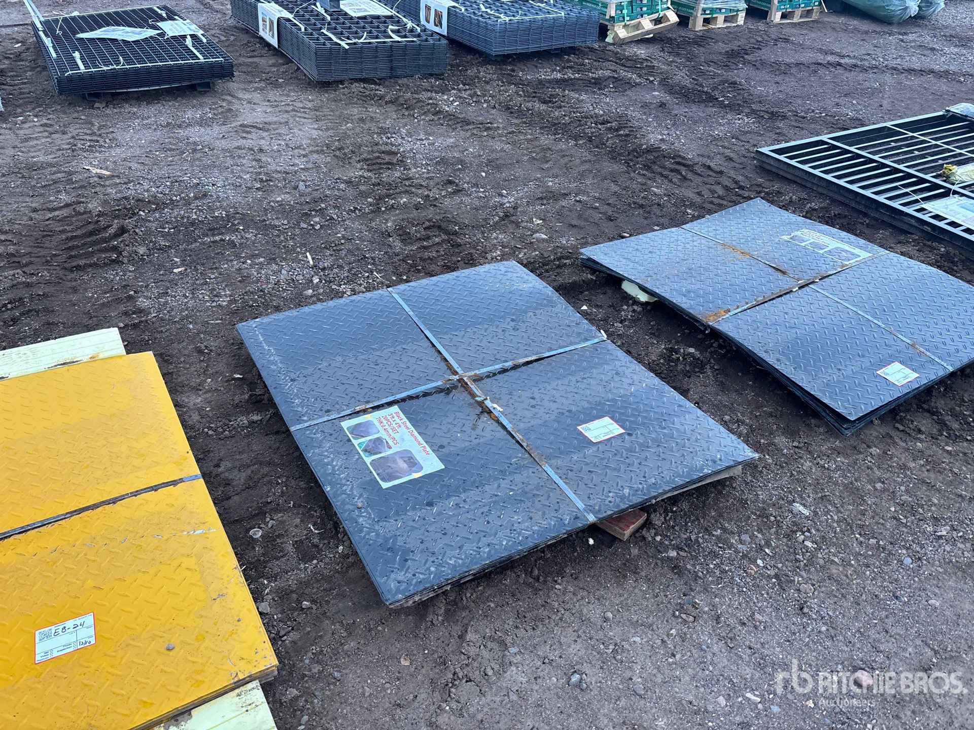 General Appearance with Featured Photo