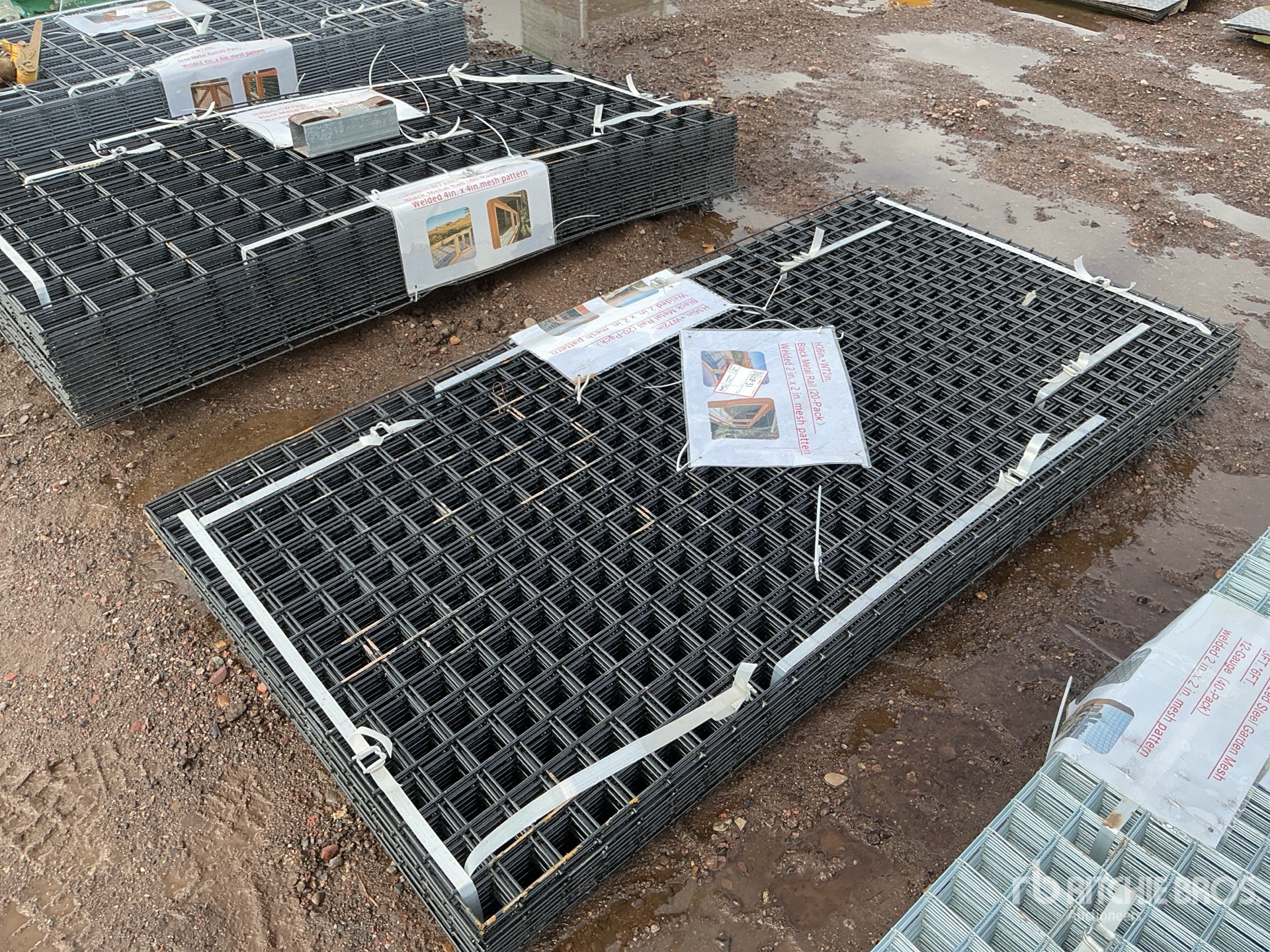 Aspect général with Image, coin arrière gauche