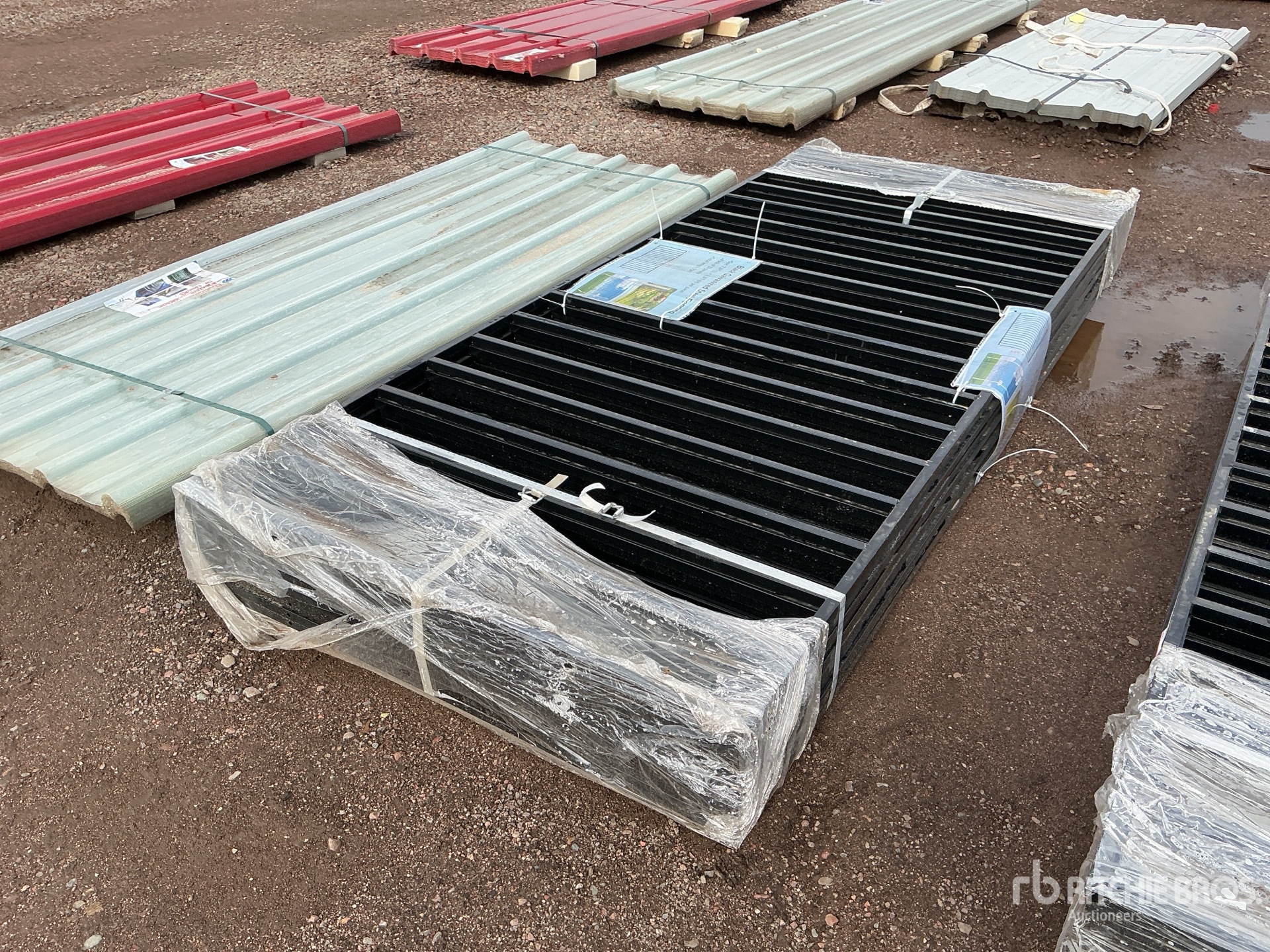 Aspect général with Image, coin arrière gauche