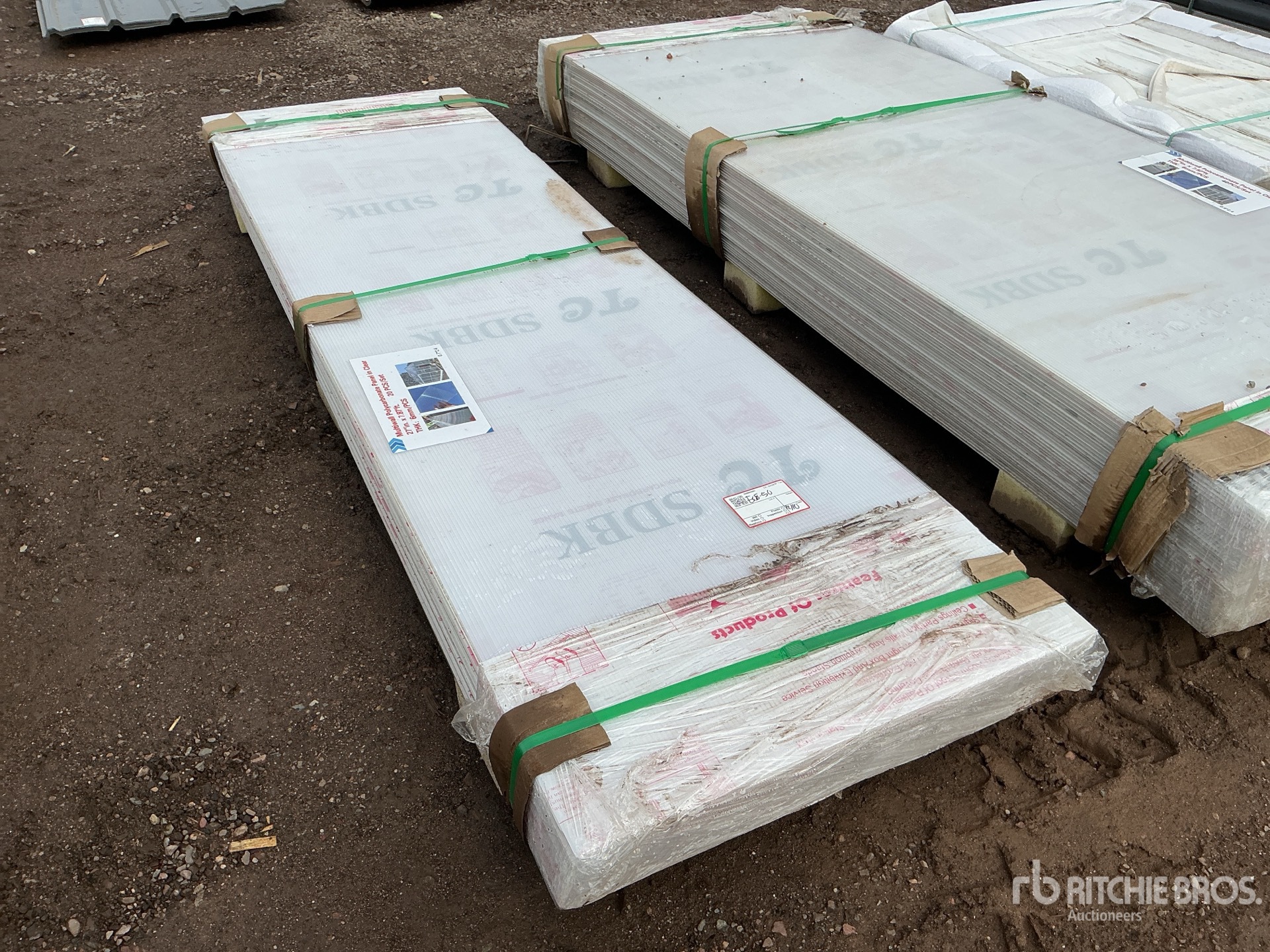 Aspect général with Image, coin avant gauche