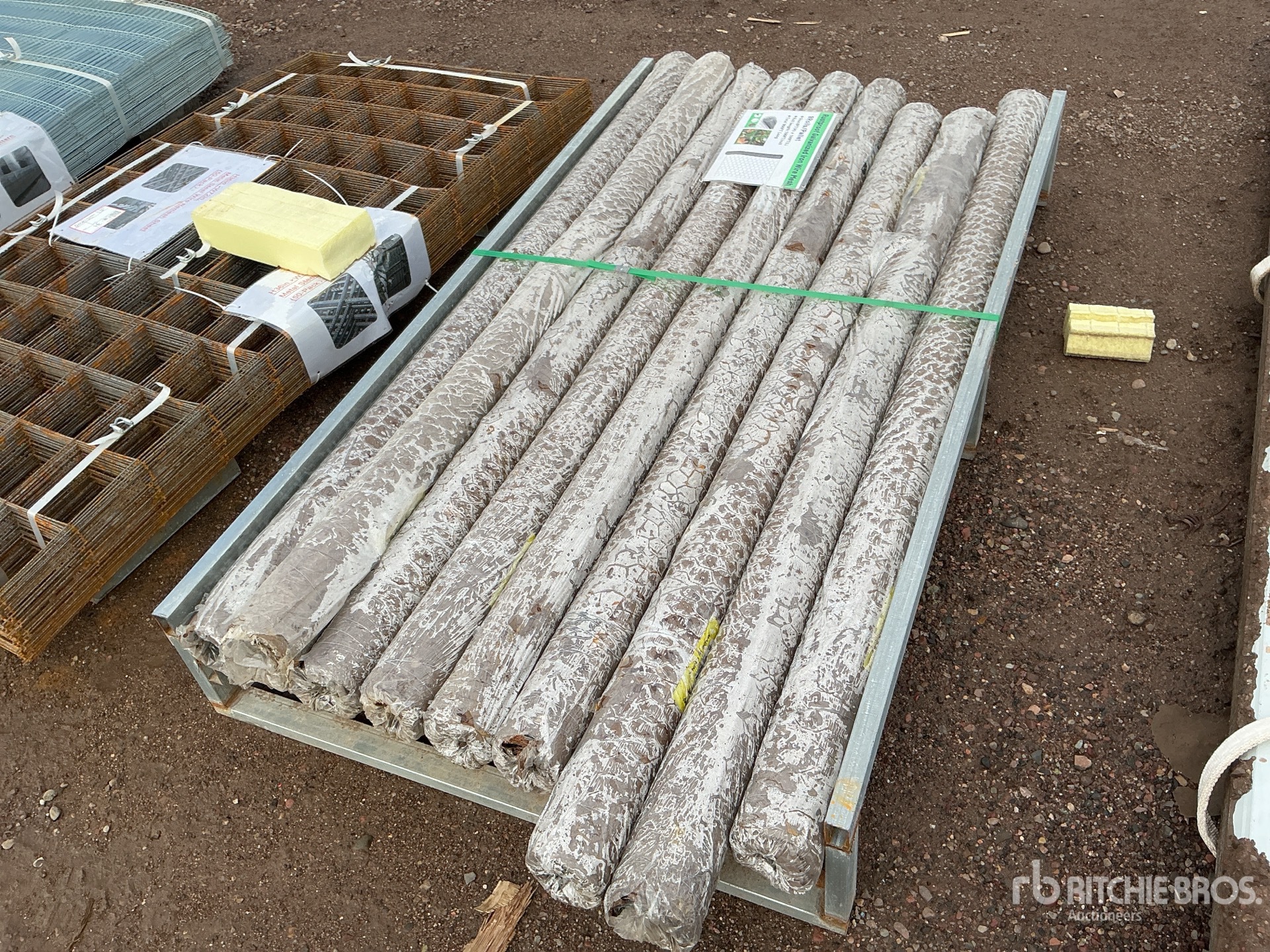 Aspect général with Image, coin arrière gauche