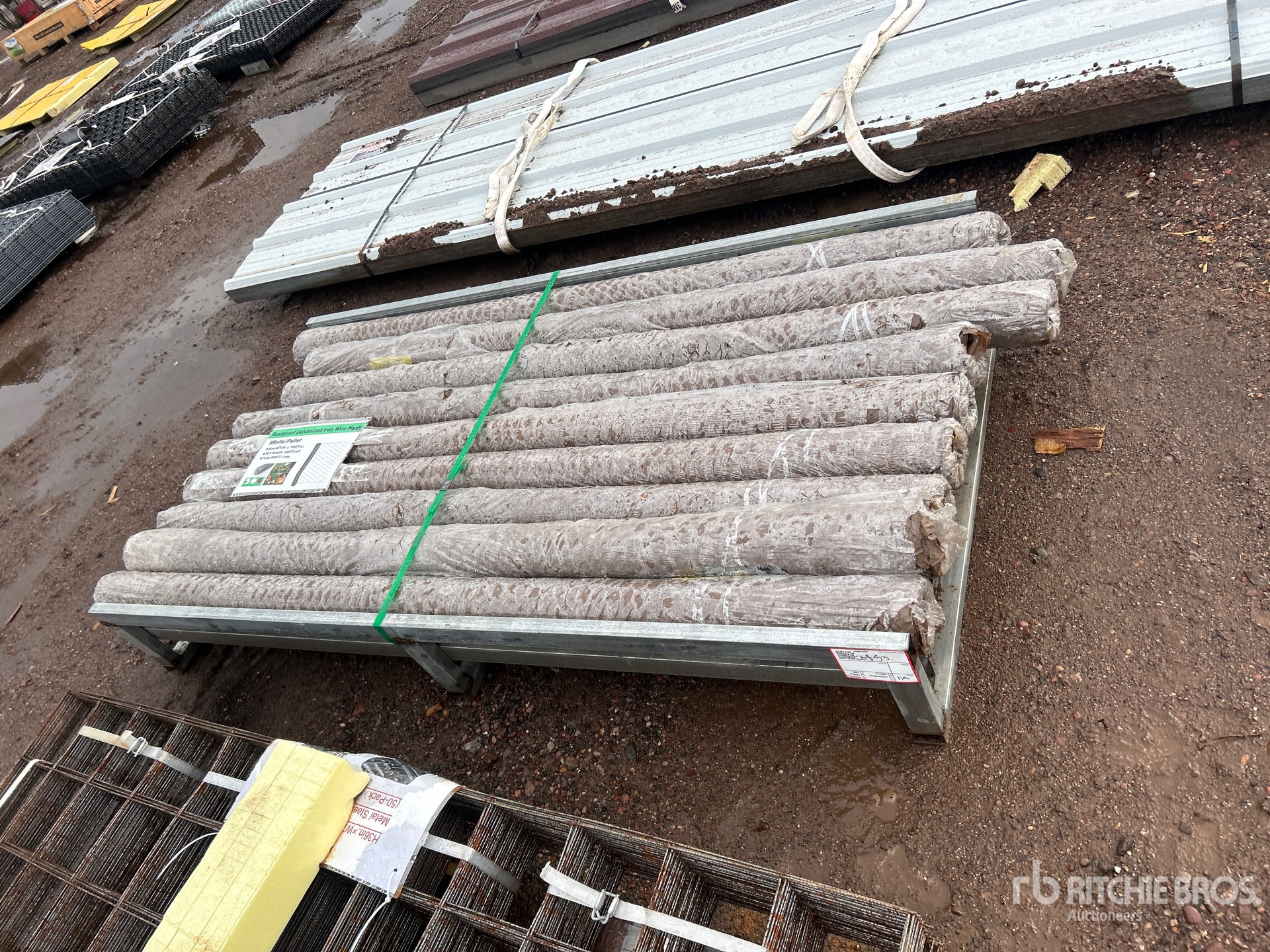 General Appearance with Featured Photo