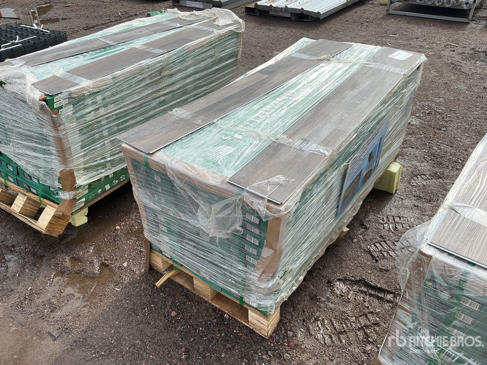 Aspect général with Image, coin arrière gauche