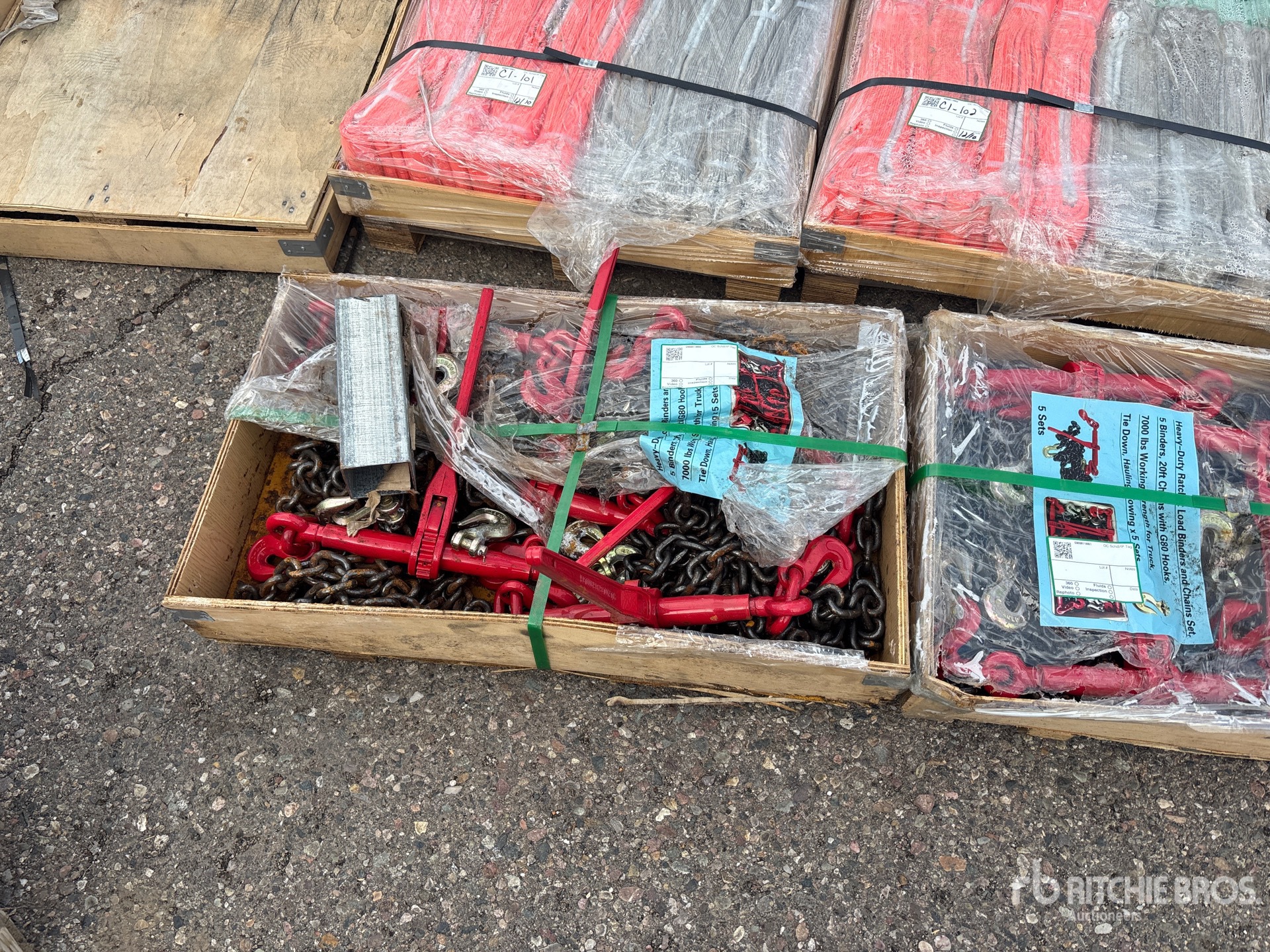 General Appearance with Featured Photo