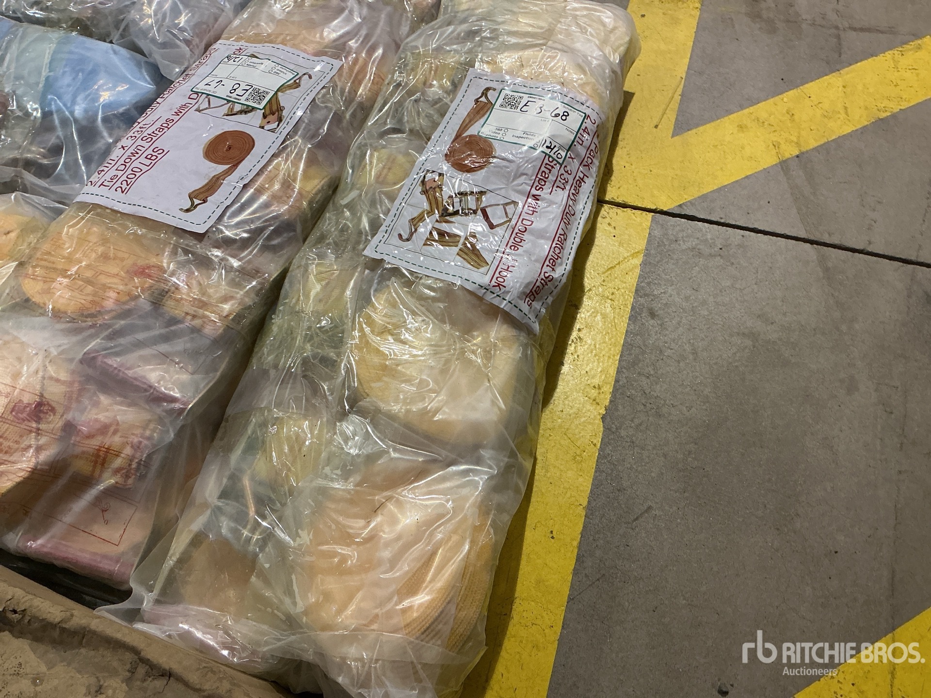 Aspect général with Image, coin avant droit