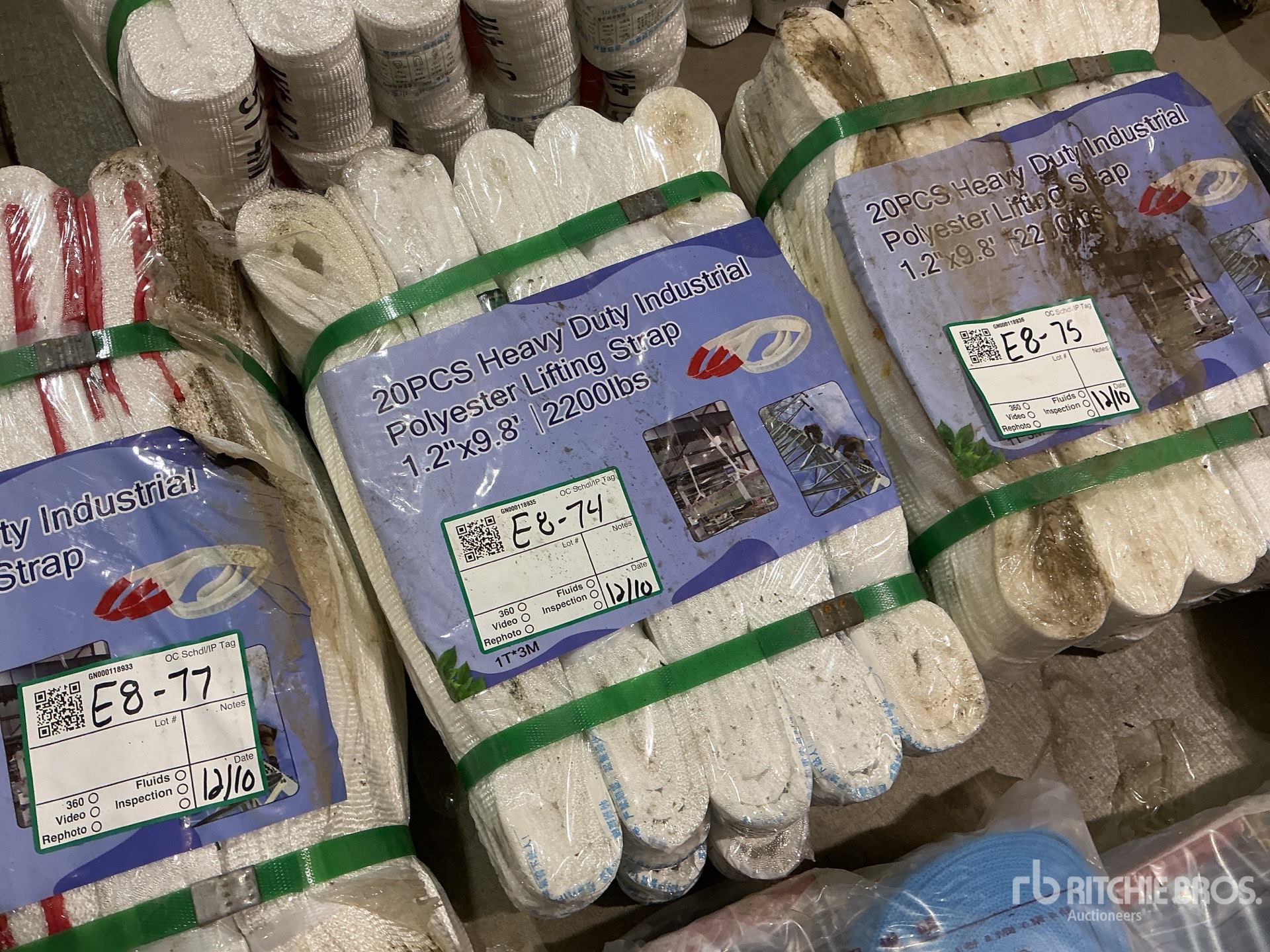 Aspect général with Image, coin avant droit