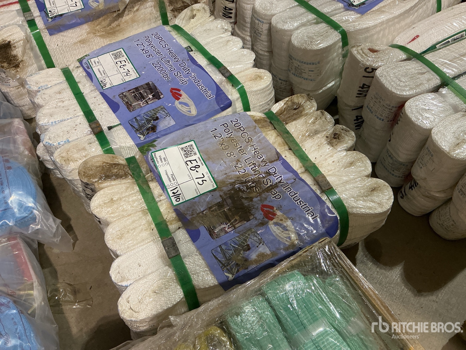 Aspect général with Image, coin avant gauche