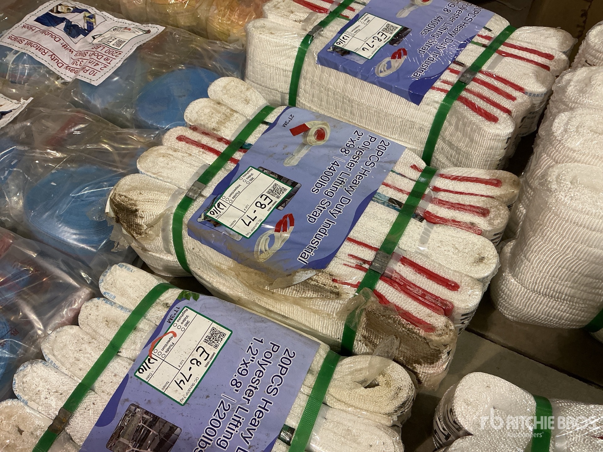 Aspect général with Image, coin arrière gauche