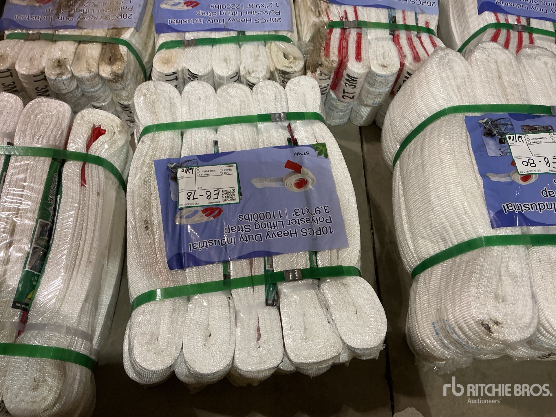 Aspect général with Image, coin arrière droit