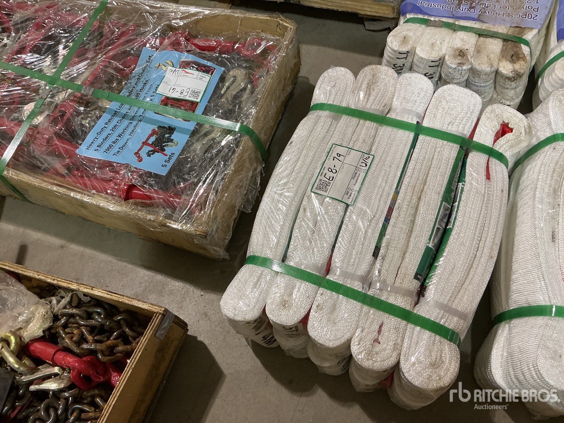 Aspect général with Image, coin arrière droit