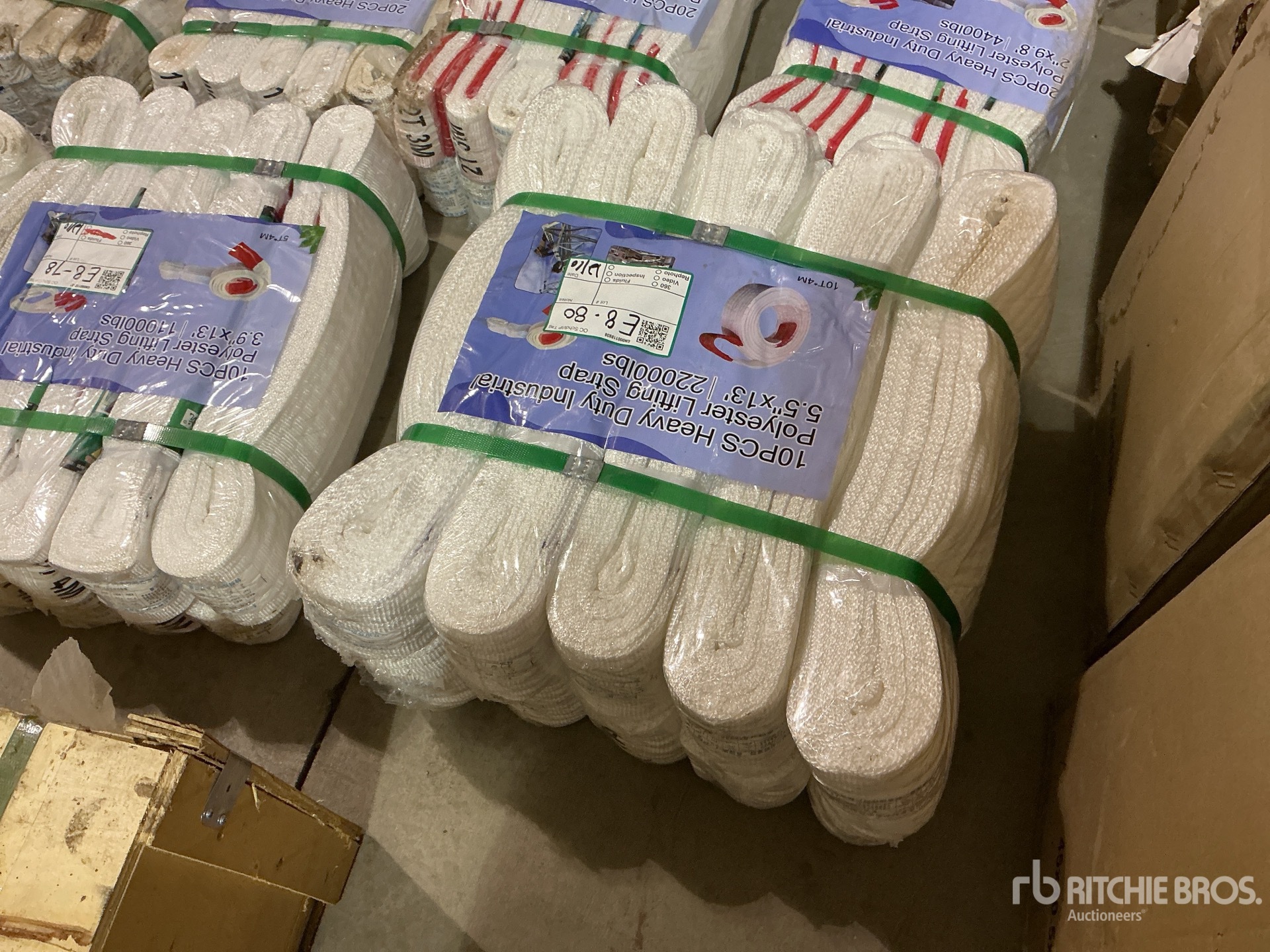 Aspect général with Image, coin arrière droit