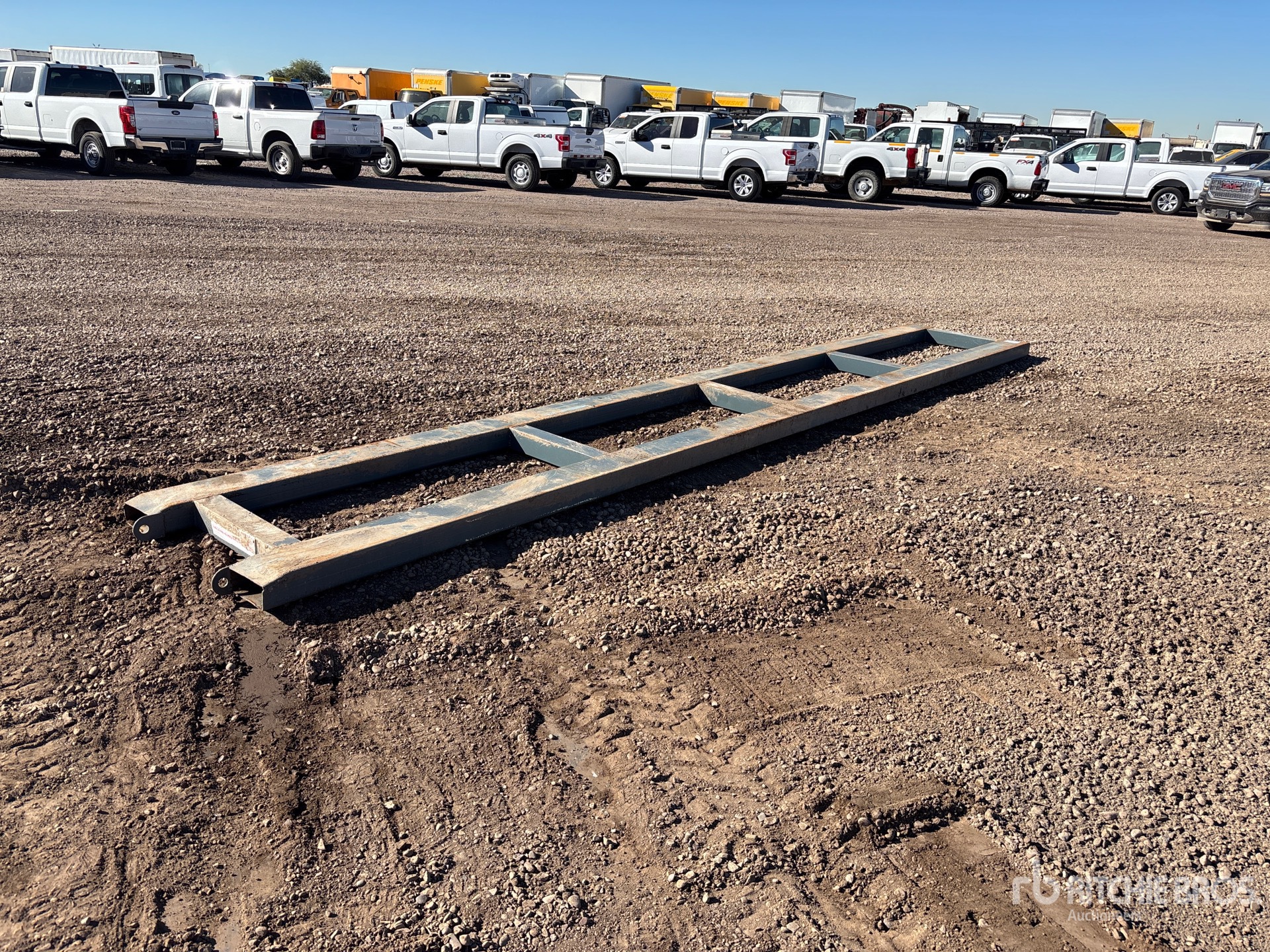 General Appearance with Featured Photo