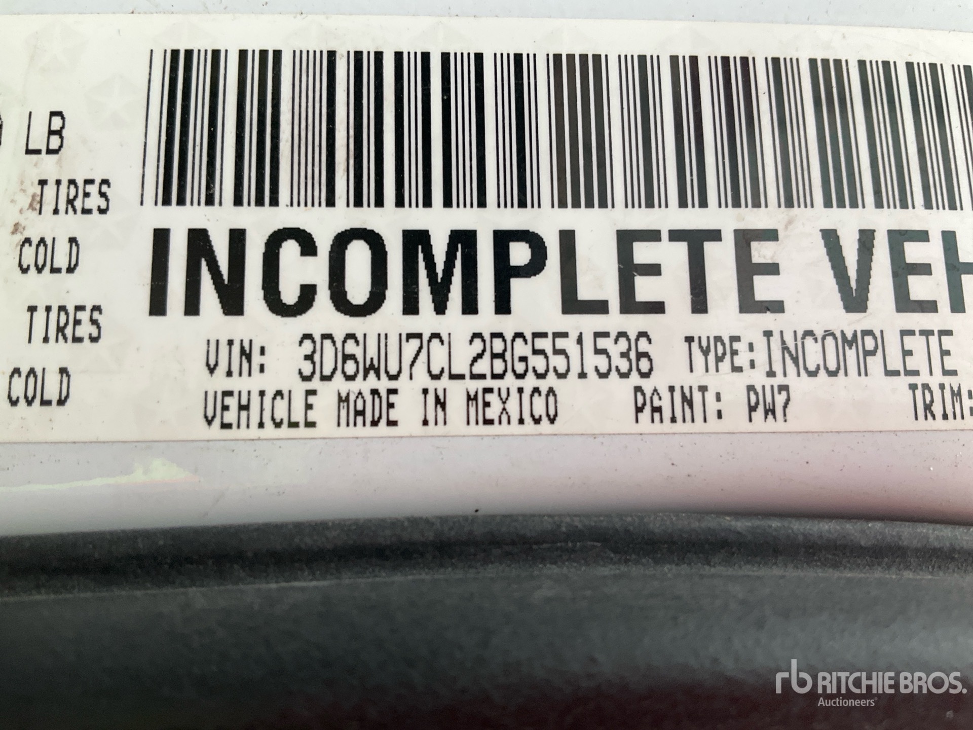 General Appearance with Serial Number / VIN