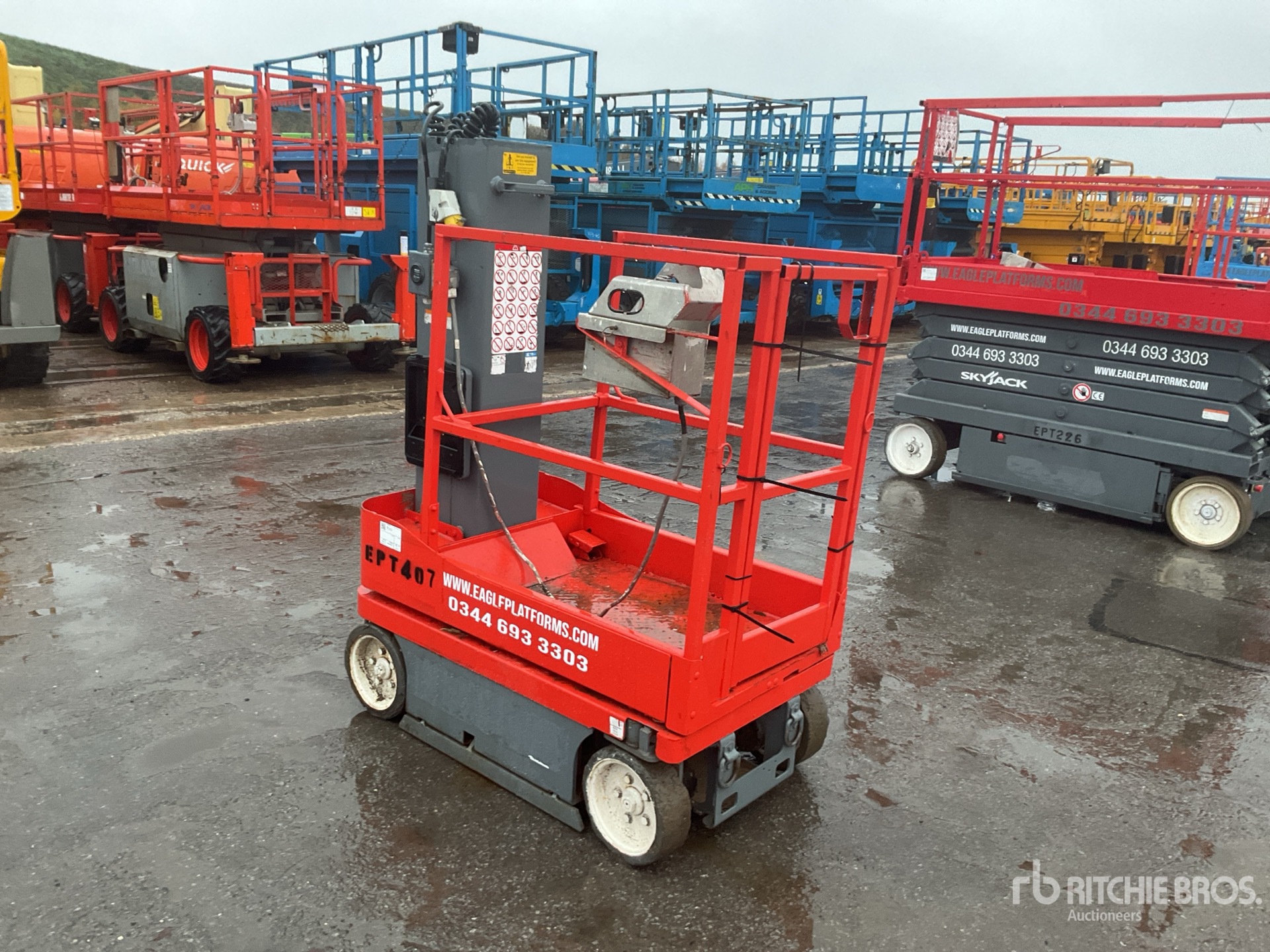 General Appearance with Picture, Right Front Corner