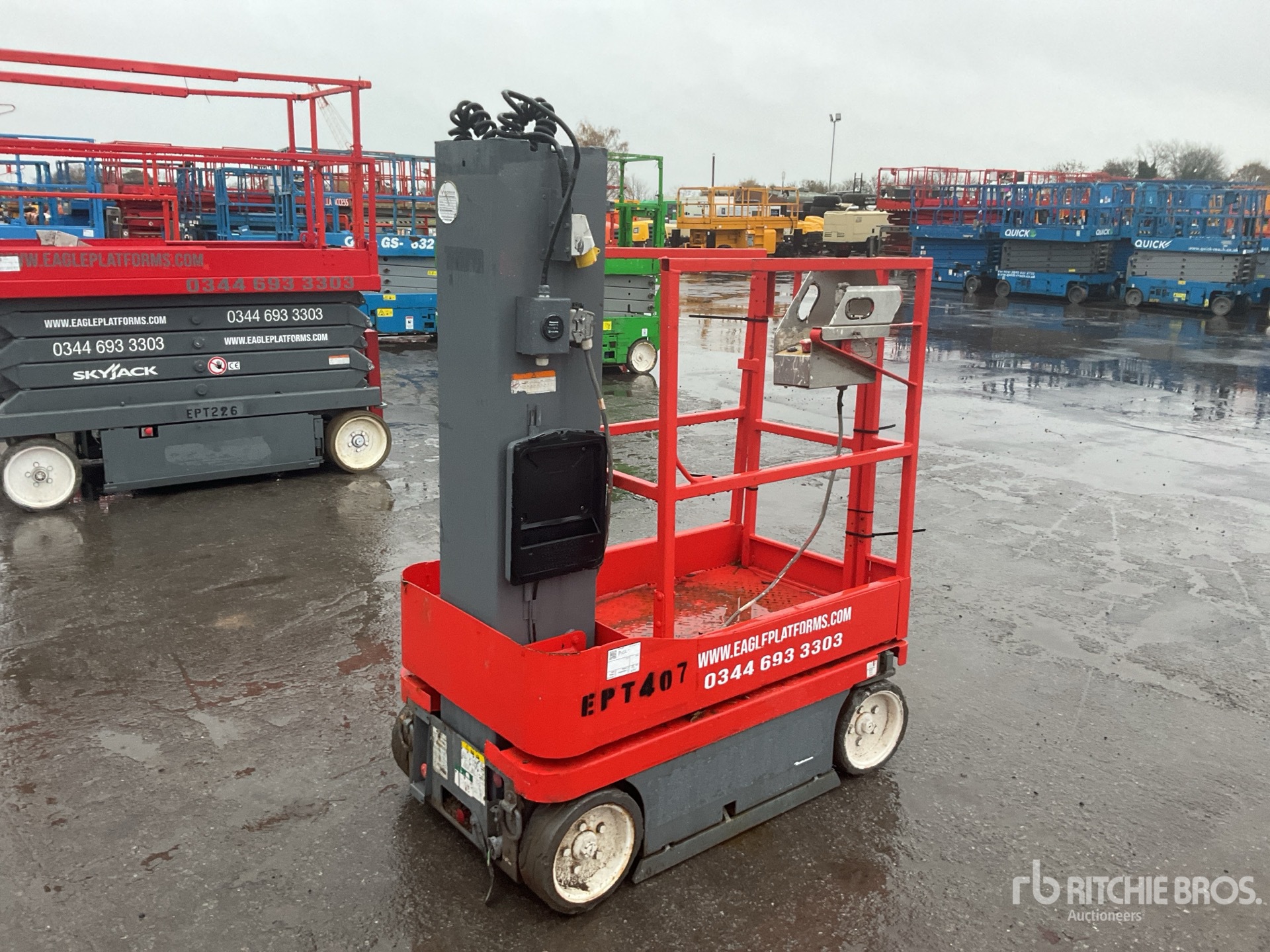 General Appearance with Picture, Right Rear Corner