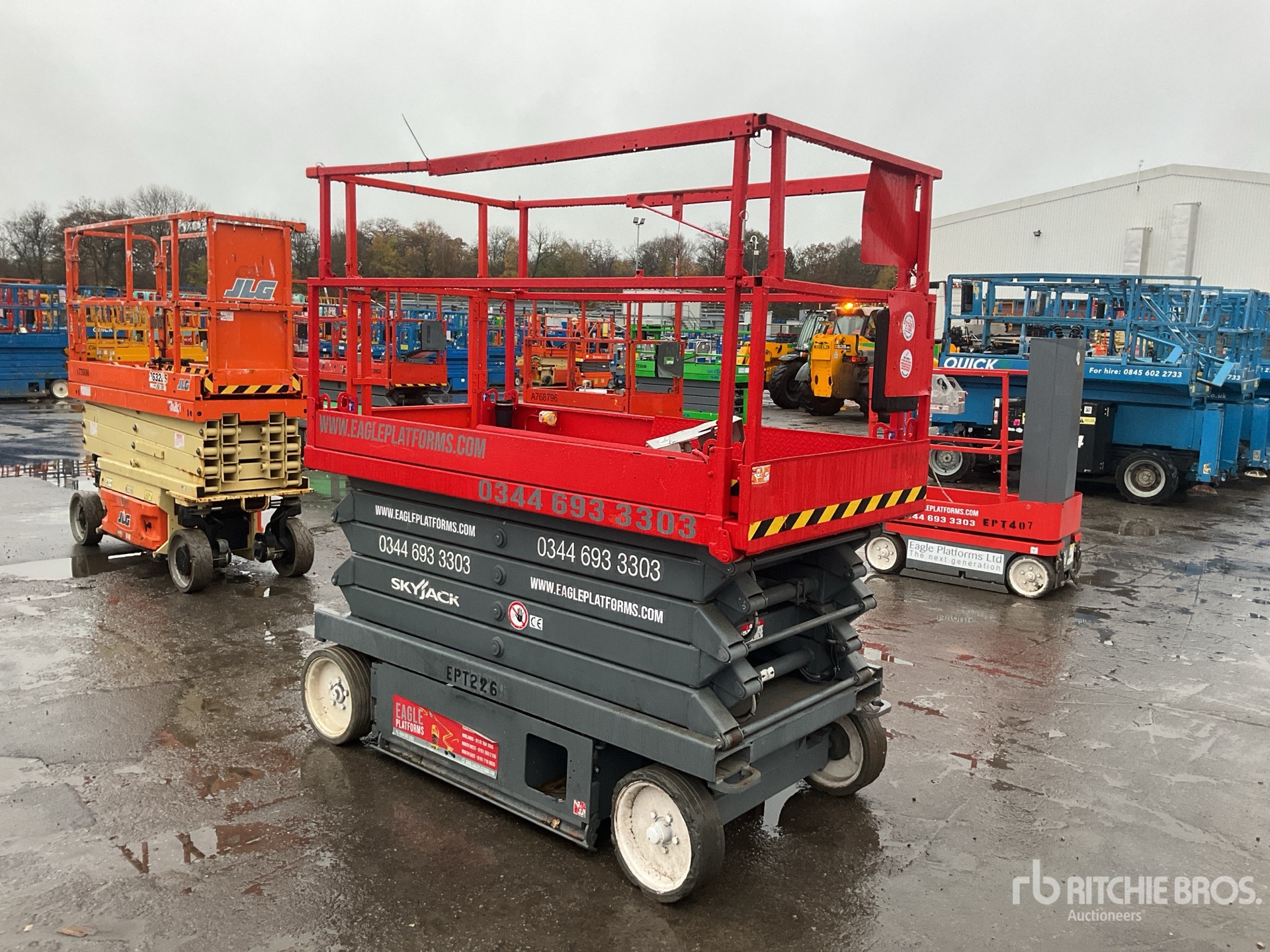 General Appearance with Image, coin avant droit