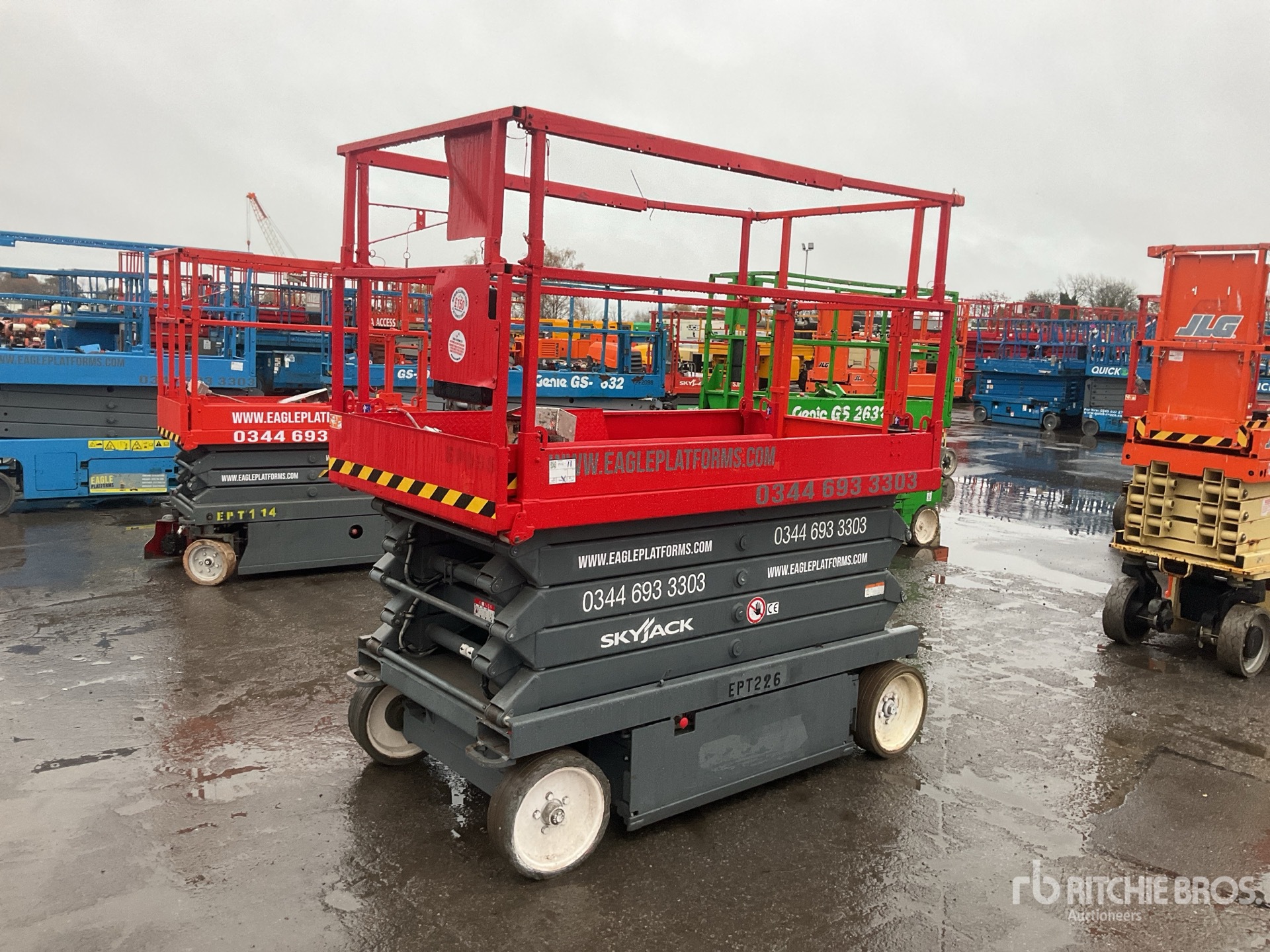 General Appearance with Image, coin avant gauche