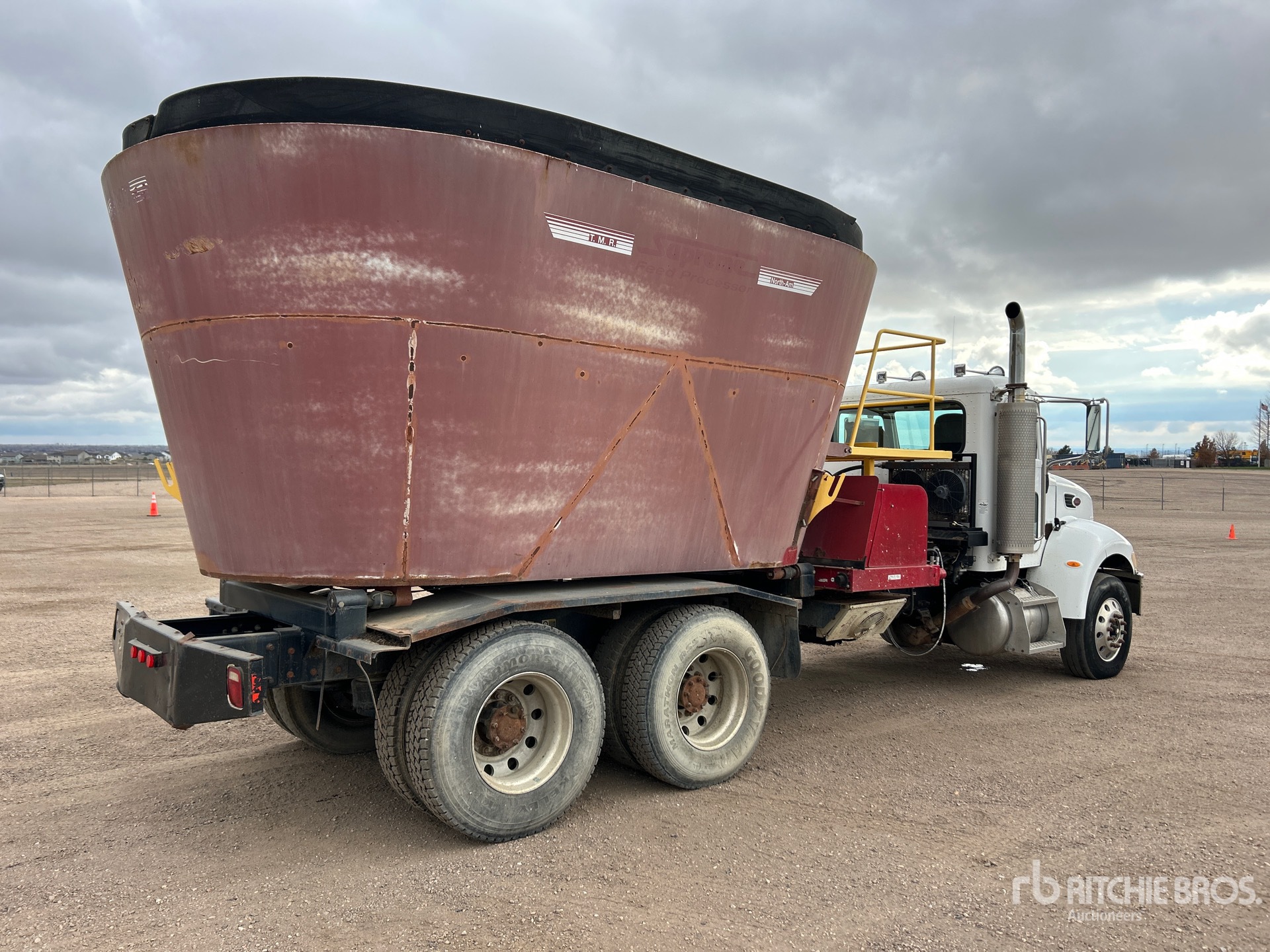 General Appearance with Imagen: esquina trasera derecha