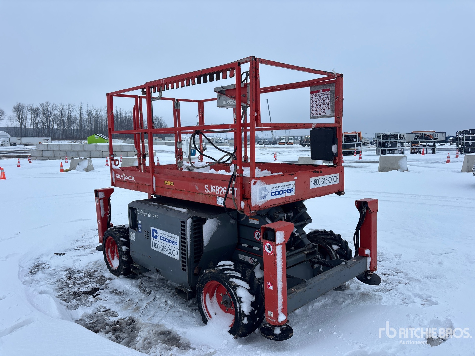 General Appearance with Picture, Left Rear Corner