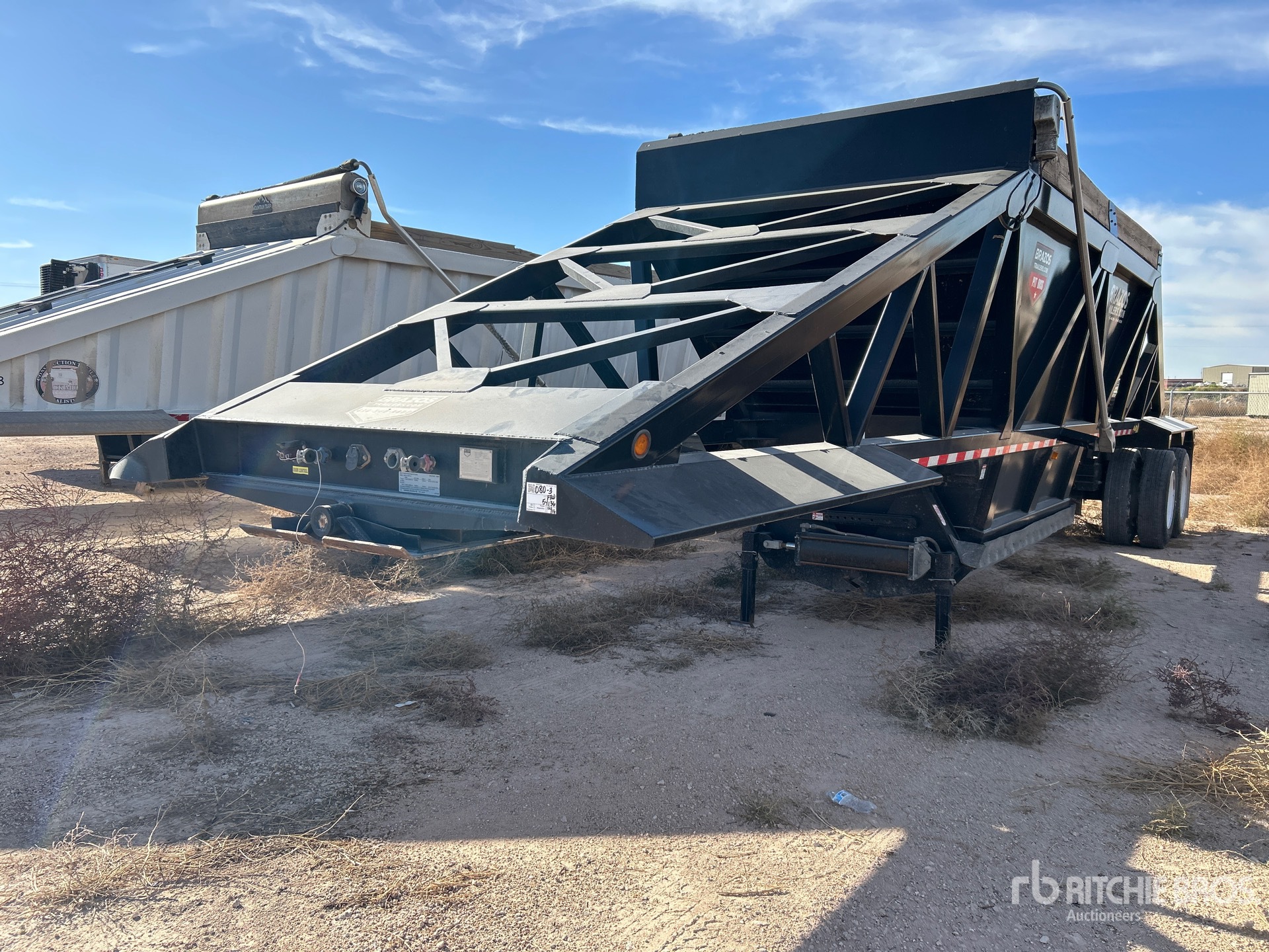 General Appearance with Featured Photo