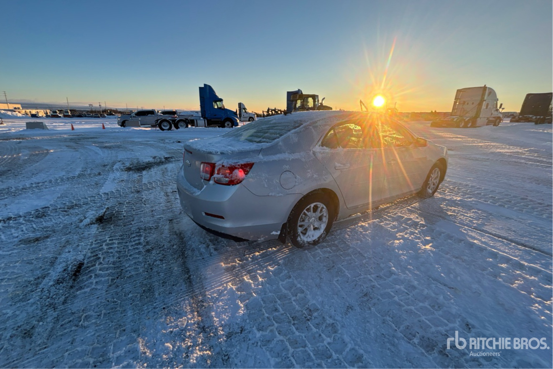 General Appearance with Picture, Right Rear Corner