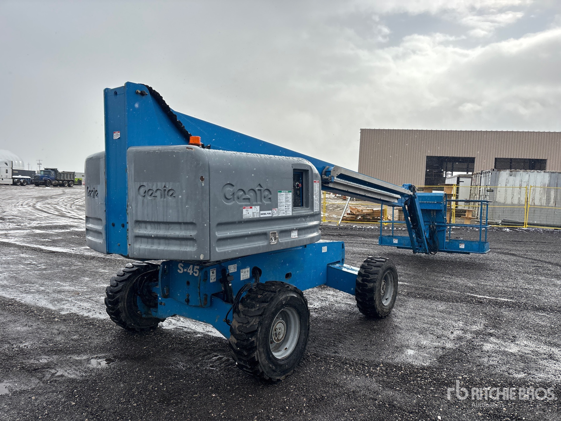 General Appearance with Picture, Right Rear Corner