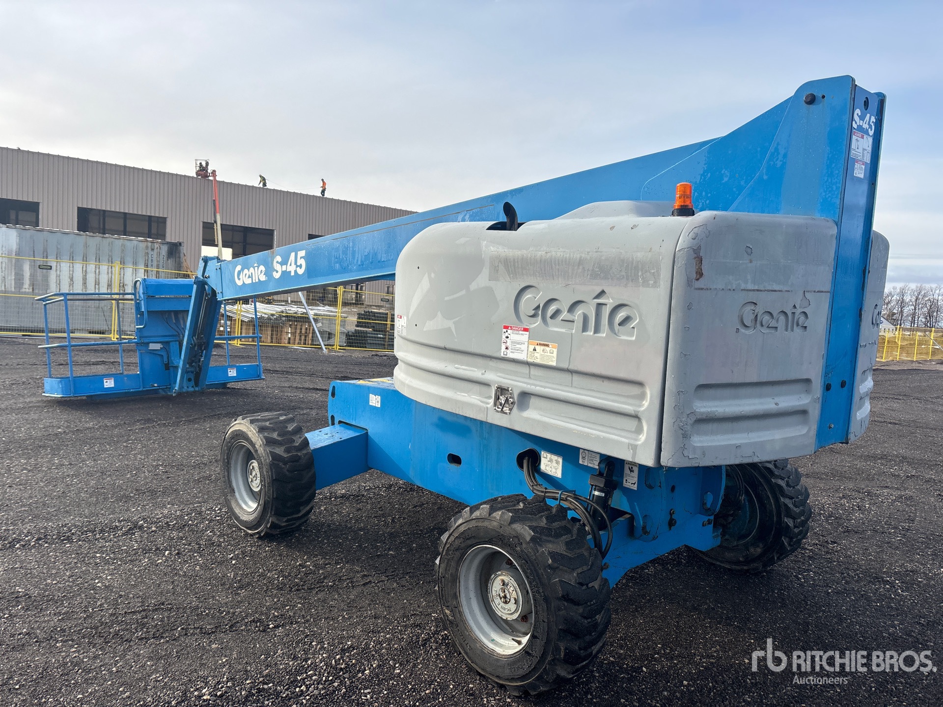 General Appearance with Picture, Left Rear Corner