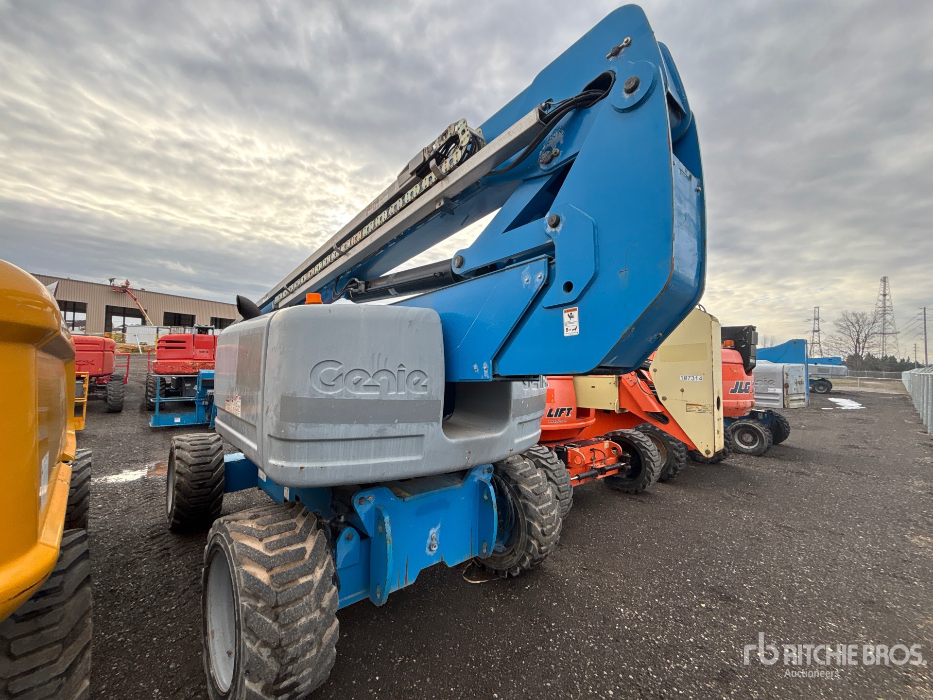 General Appearance with Imagen: esquina trasera izquierda